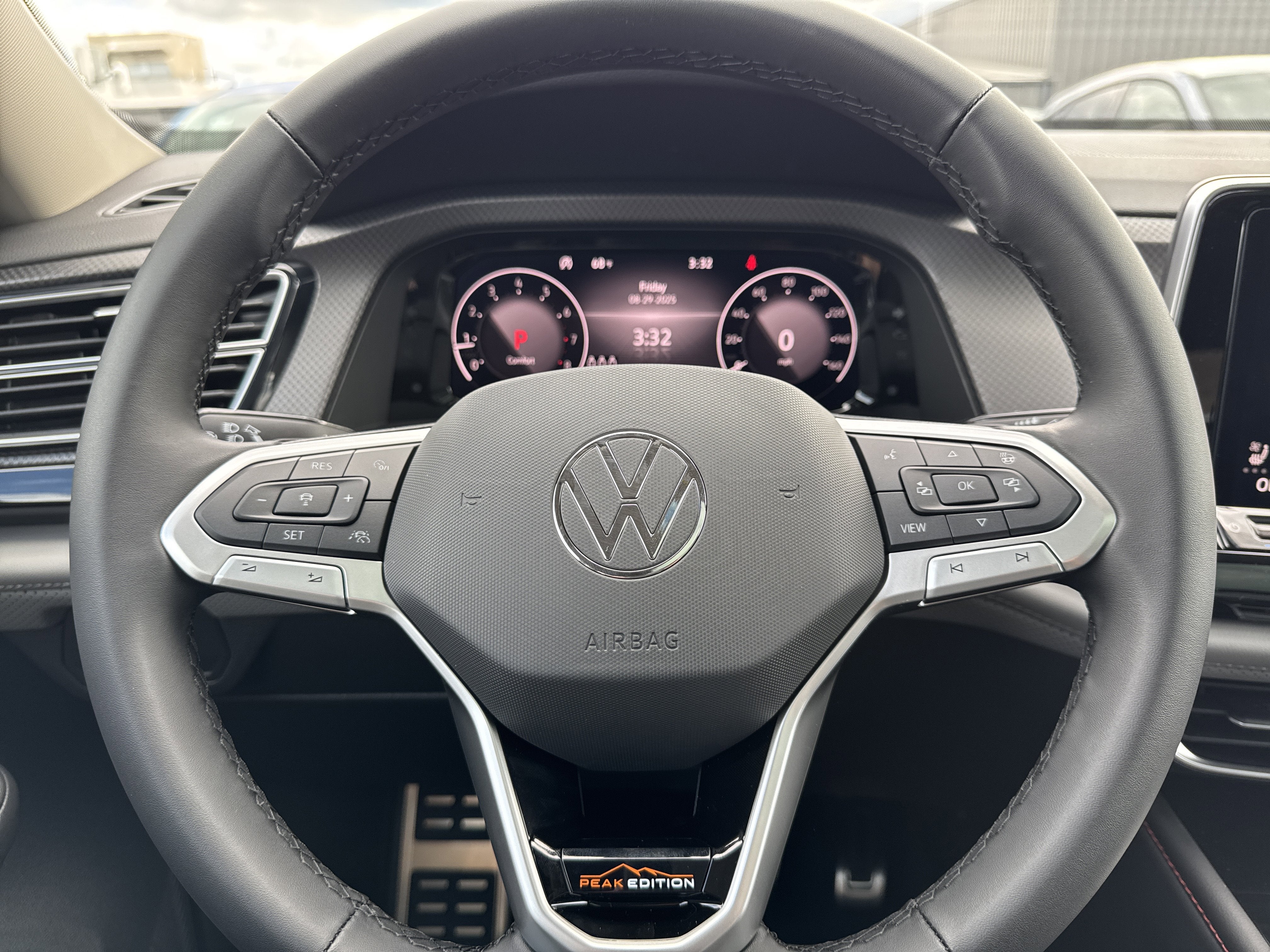 2026 Volkswagen Atlas 2.0T Peak Edition 4MOTION