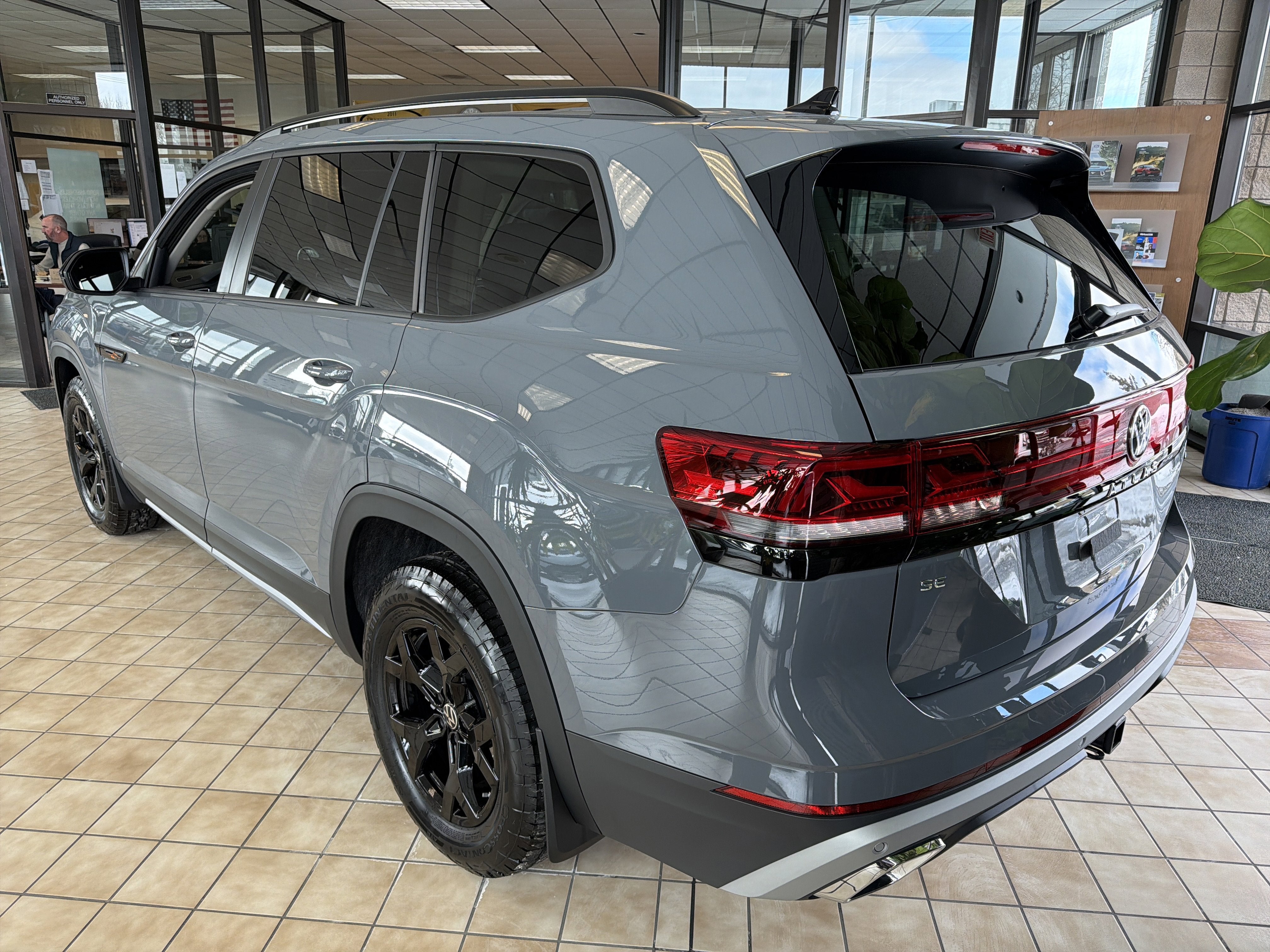 2026 Volkswagen Atlas 2.0T Peak Edition 4MOTION