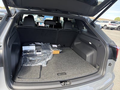 2026 Volkswagen Atlas Cross Sport 2.0T SEL Premium R-Line 4MOTION