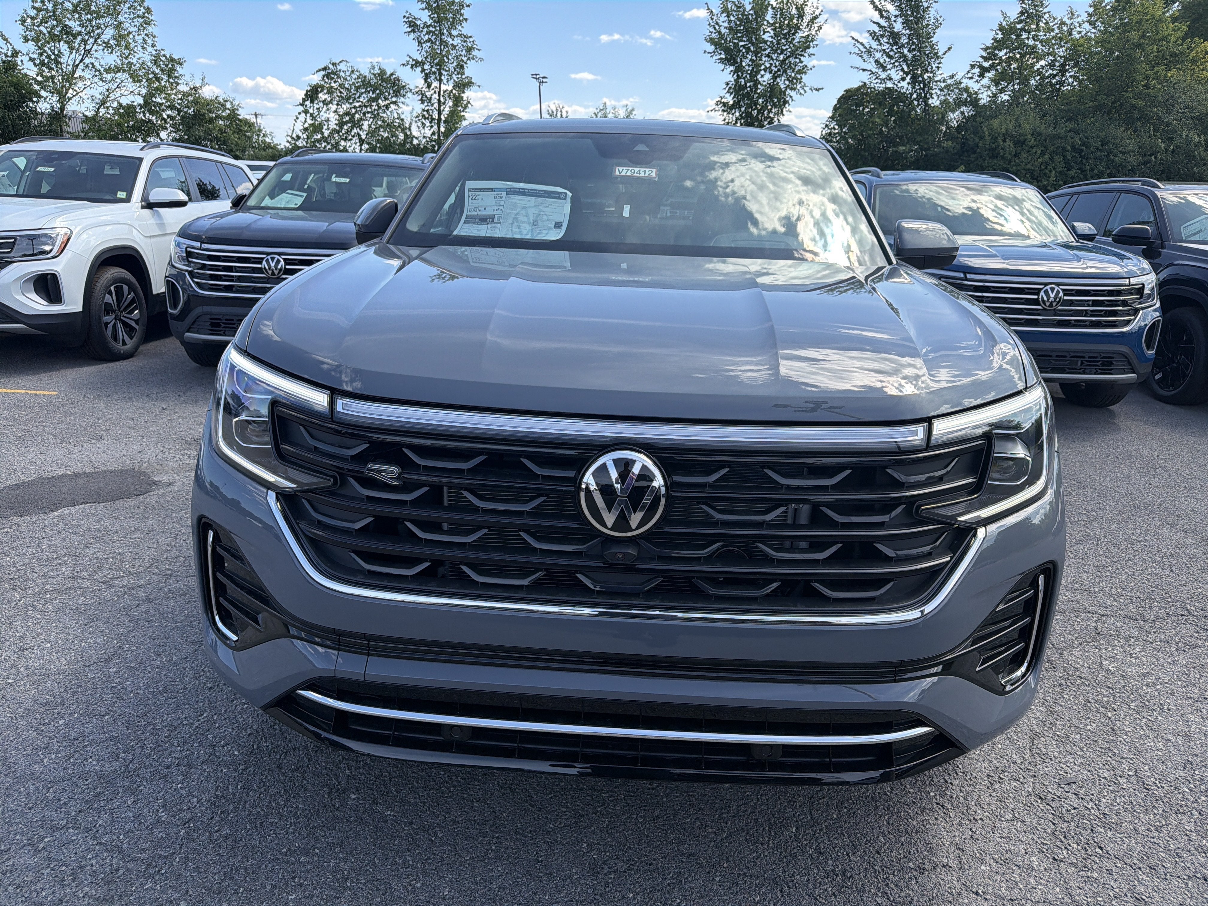 2026 Volkswagen Atlas Cross Sport 2.0T SEL Premium R-Line 4MOTION