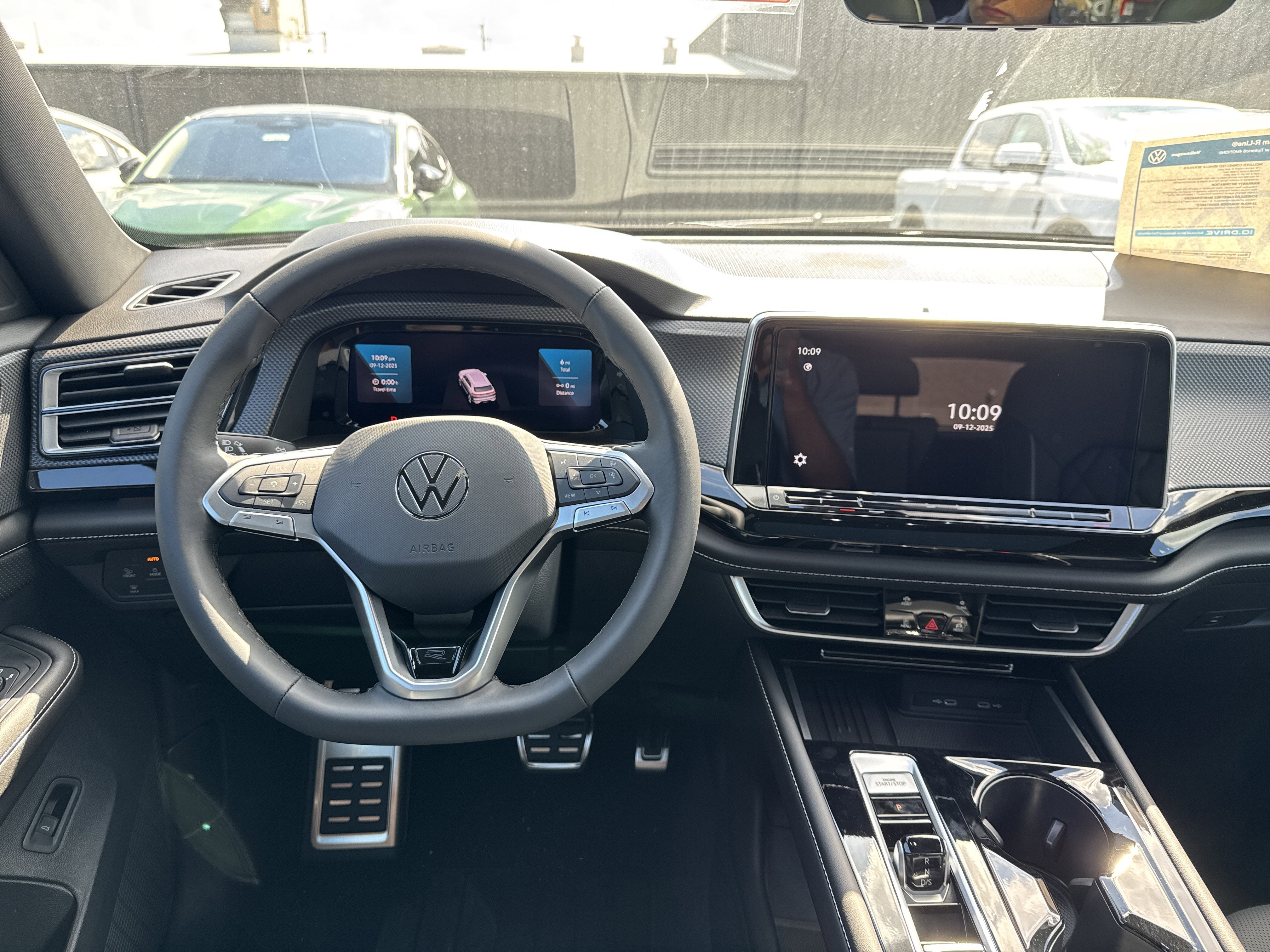 2026 Volkswagen Atlas Cross Sport 2.0T SEL Premium R-Line 4MOTION