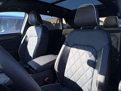 2026 Volkswagen Atlas Cross Sport 2.0T SEL Premium R-Line 4MOTION