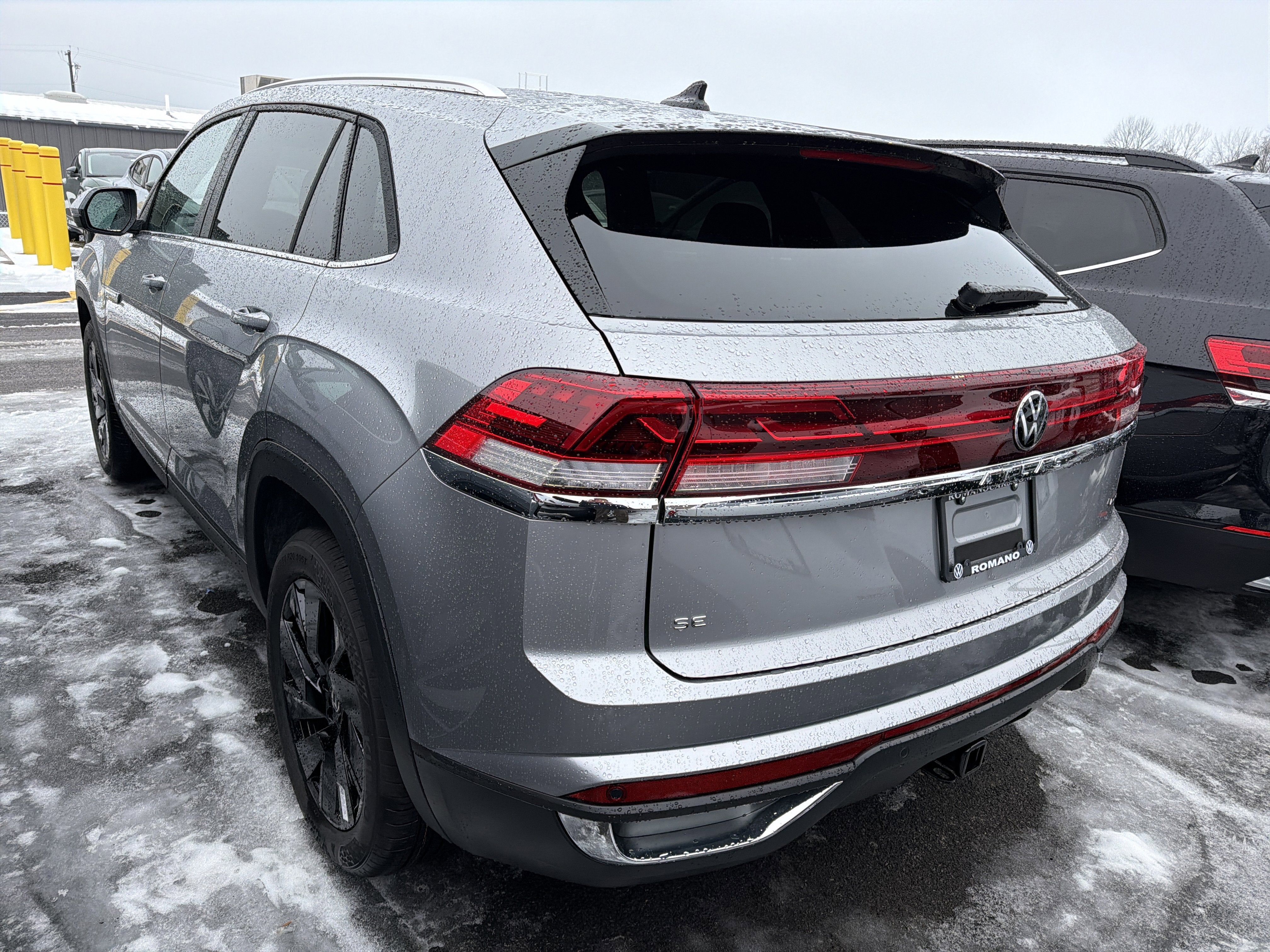 2026 Volkswagen Atlas Cross Sport 2.0T SE w/Technology 4MOTION