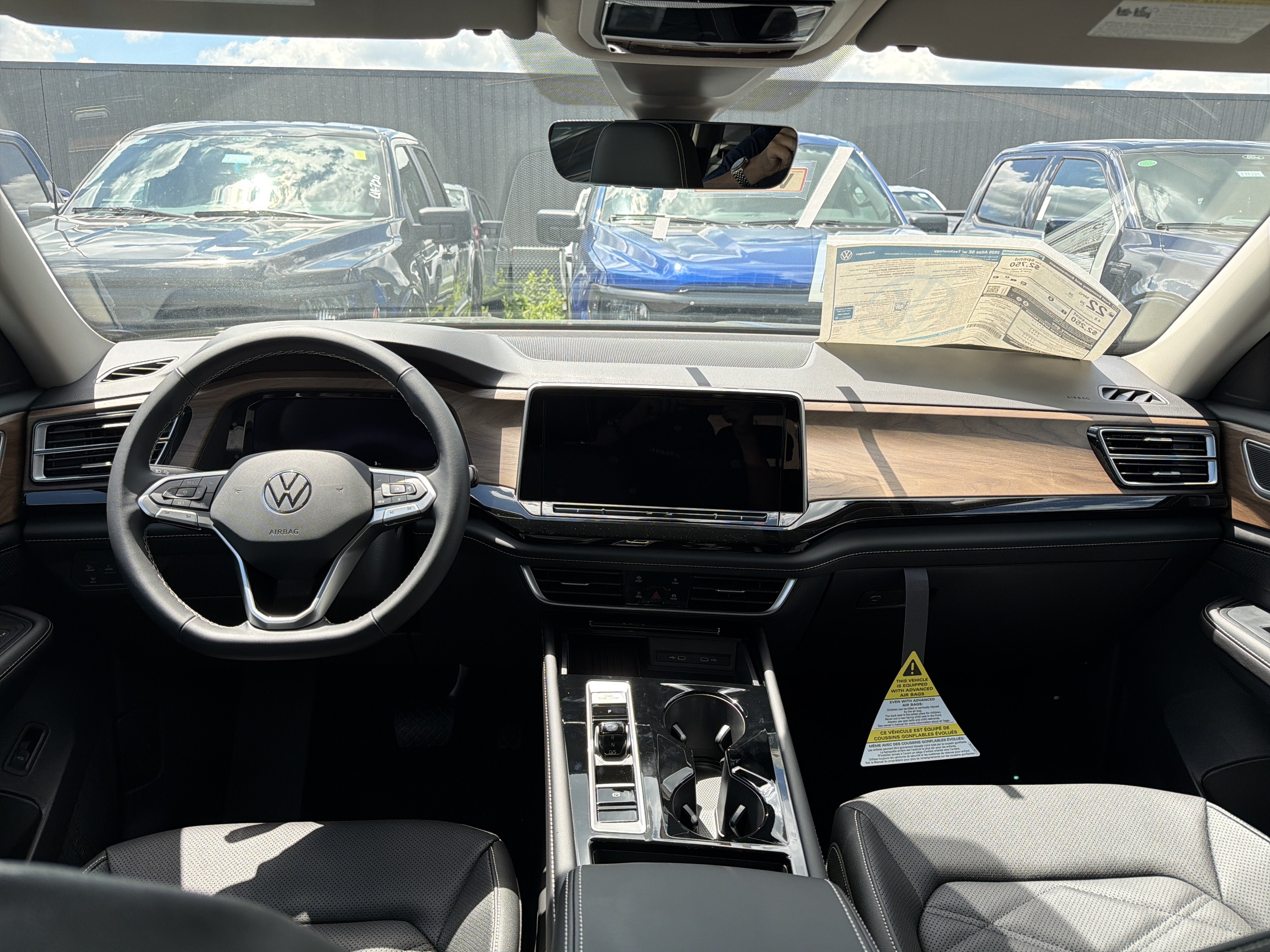 2026 Volkswagen Atlas 2.0T SE w/Technology 4MOTION