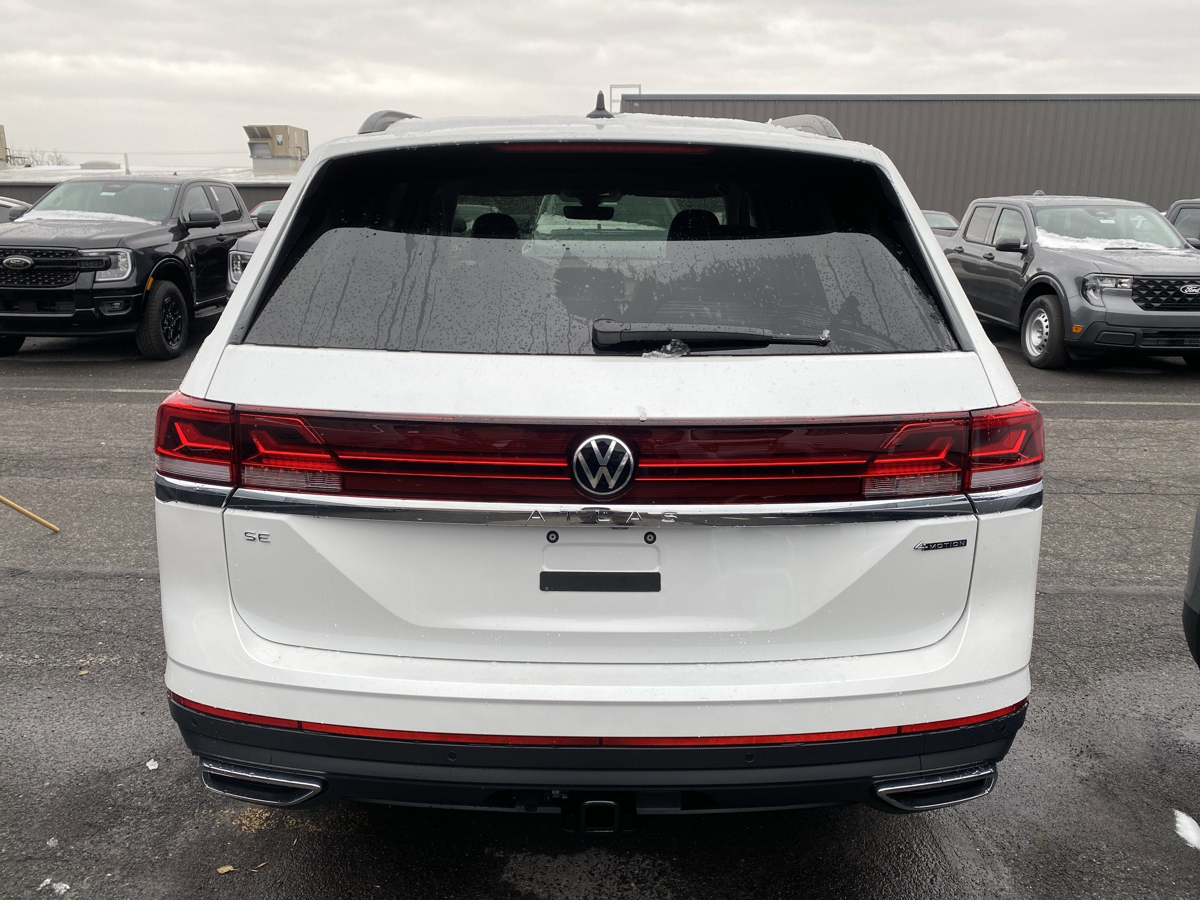 2026 Volkswagen Atlas 2.0T SE w/Technology 4MOTION