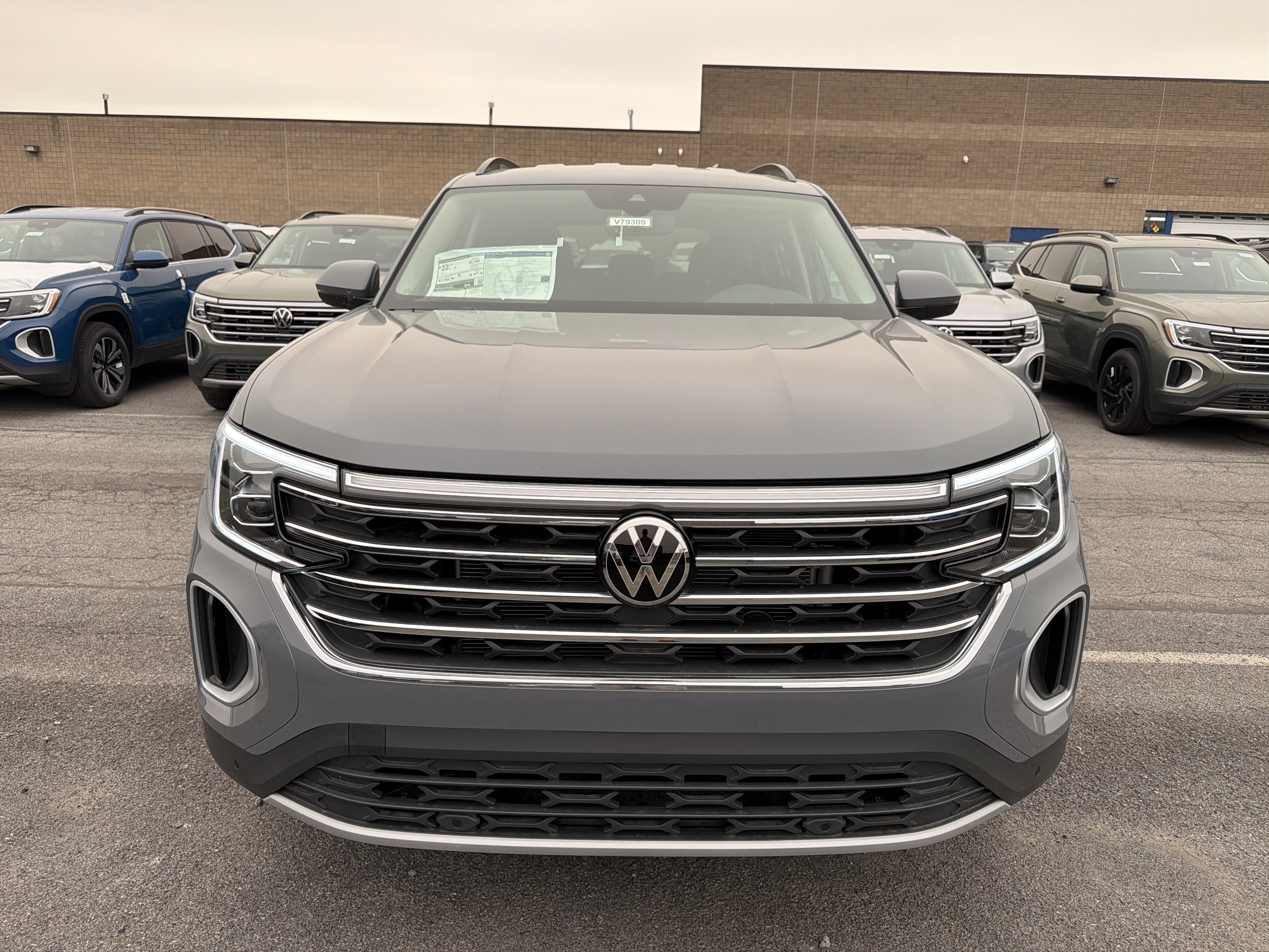 2026 Volkswagen Atlas 2.0T SE w/Technology 4MOTION