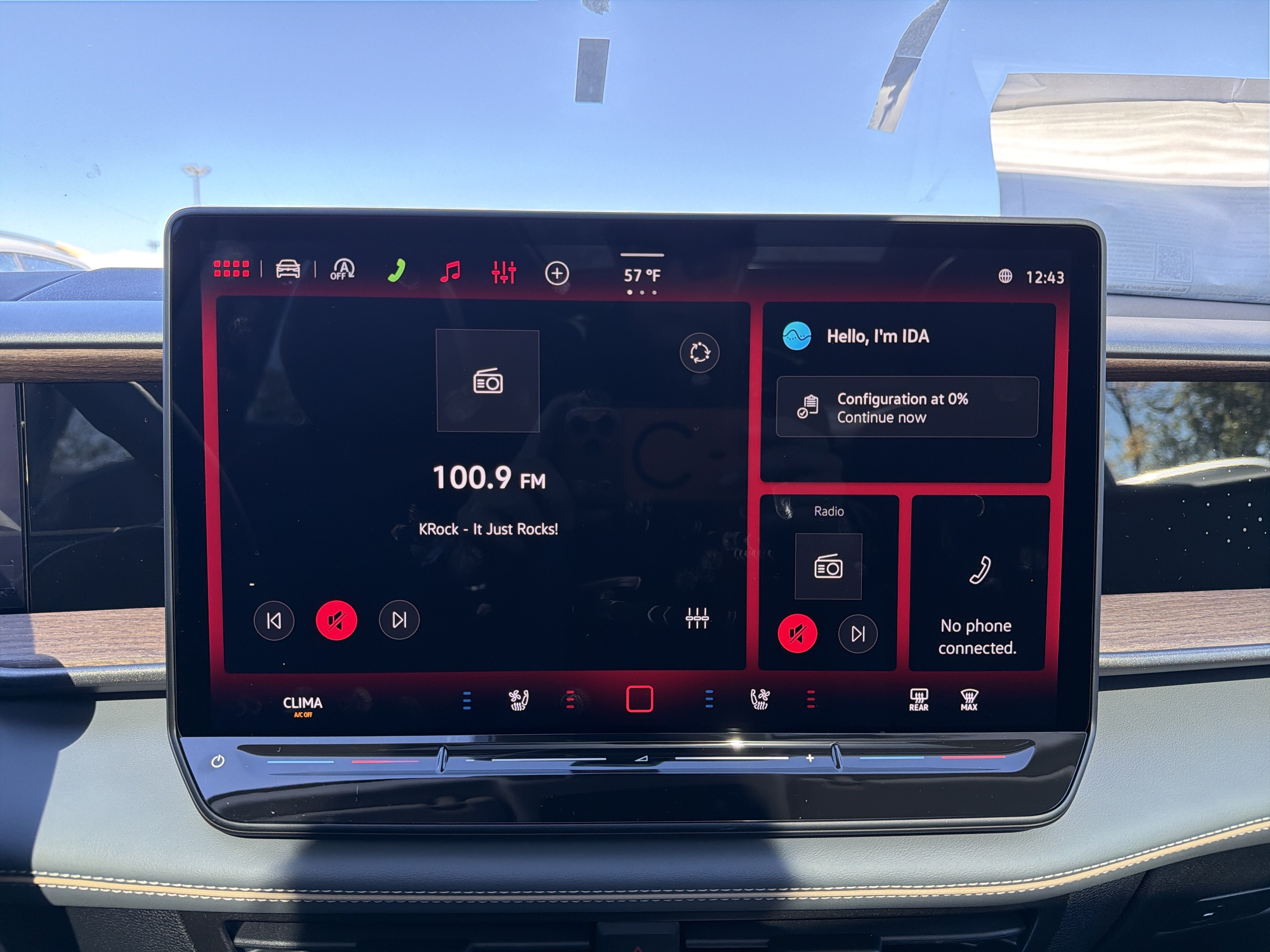 2027 Volkswagen Atlas SE w/Technology 4MOTION