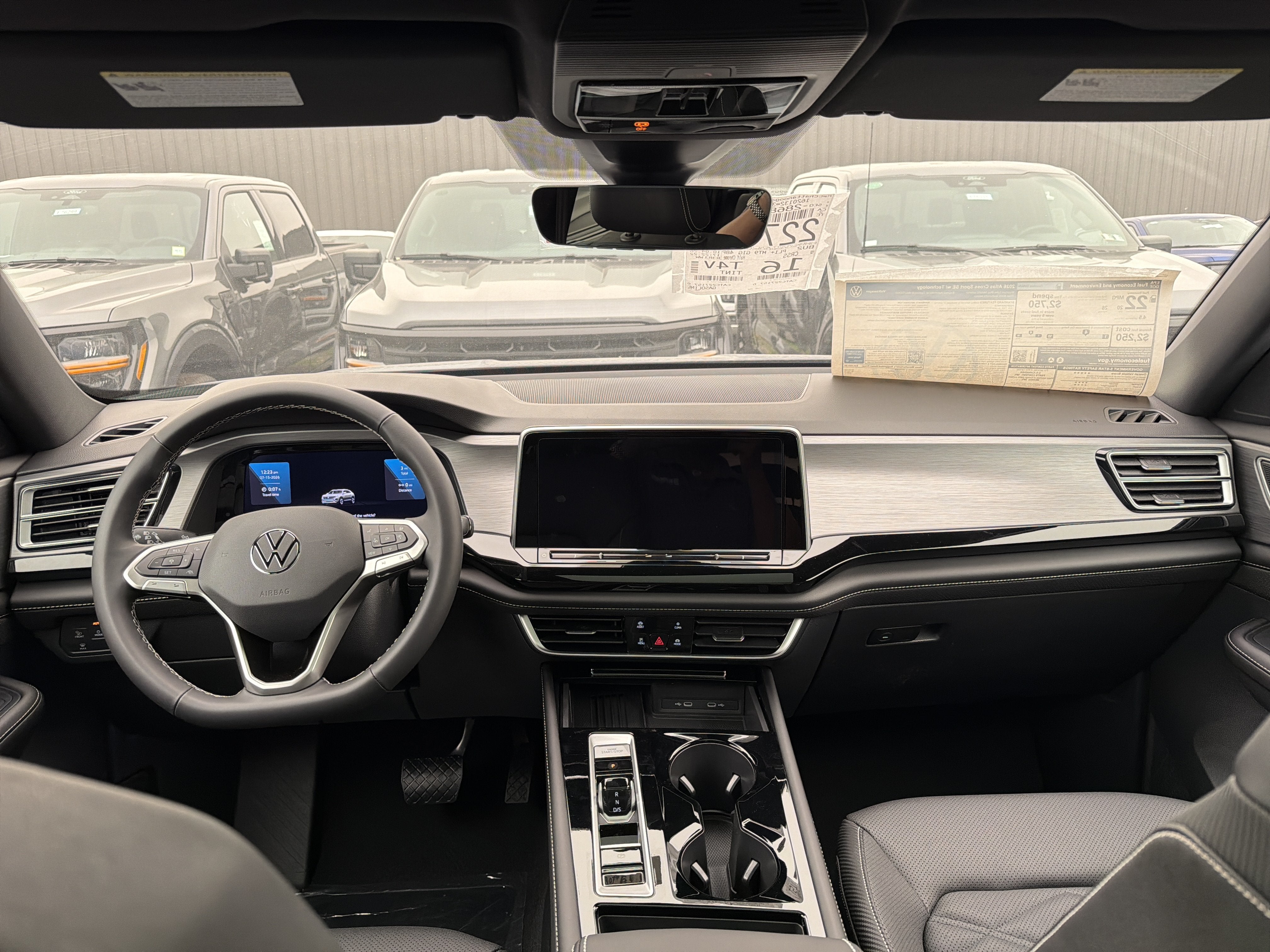 2026 Volkswagen Atlas Cross Sport 2.0T SE w/Technology 4MOTION