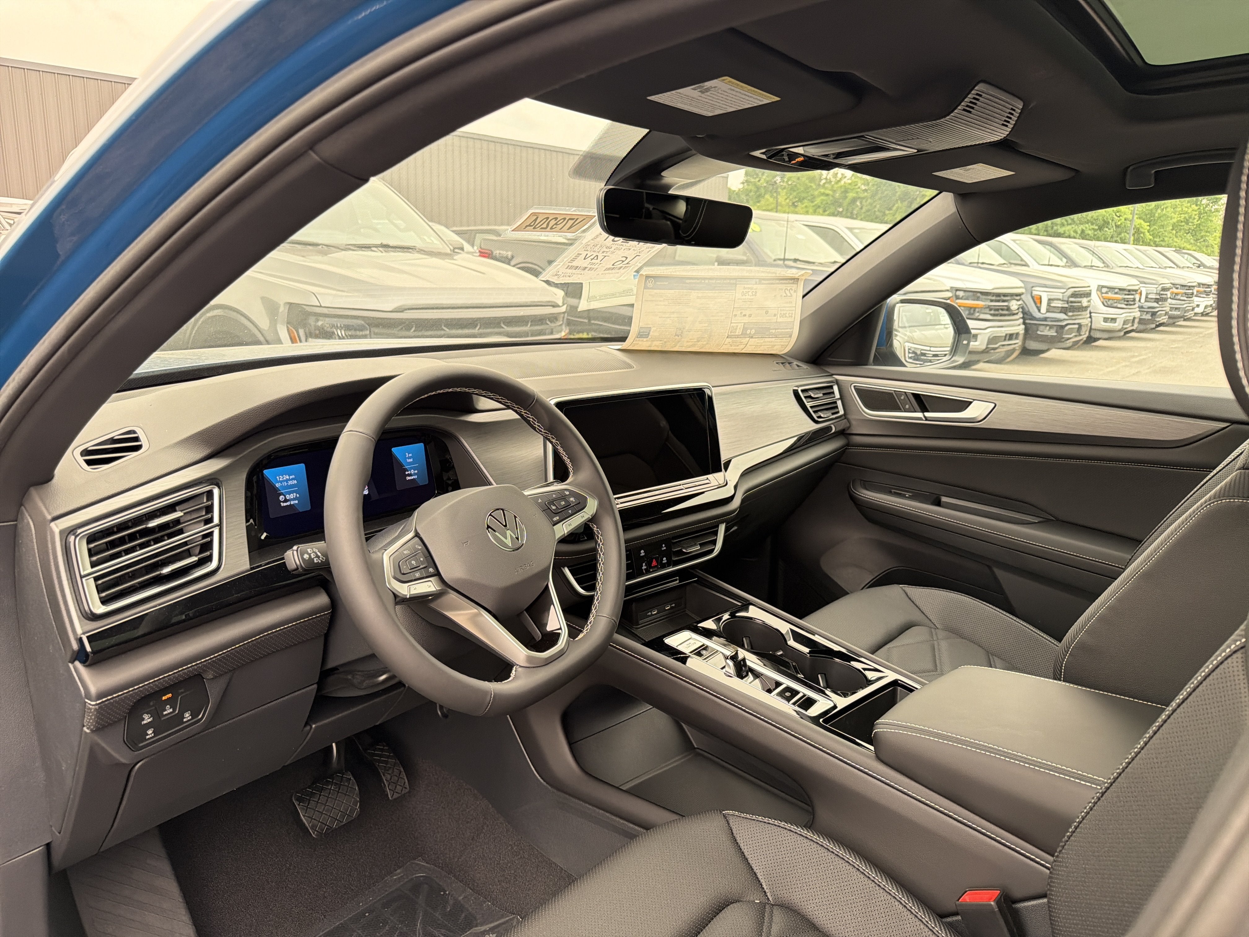 2026 Volkswagen Atlas Cross Sport 2.0T SE w/Technology 4MOTION