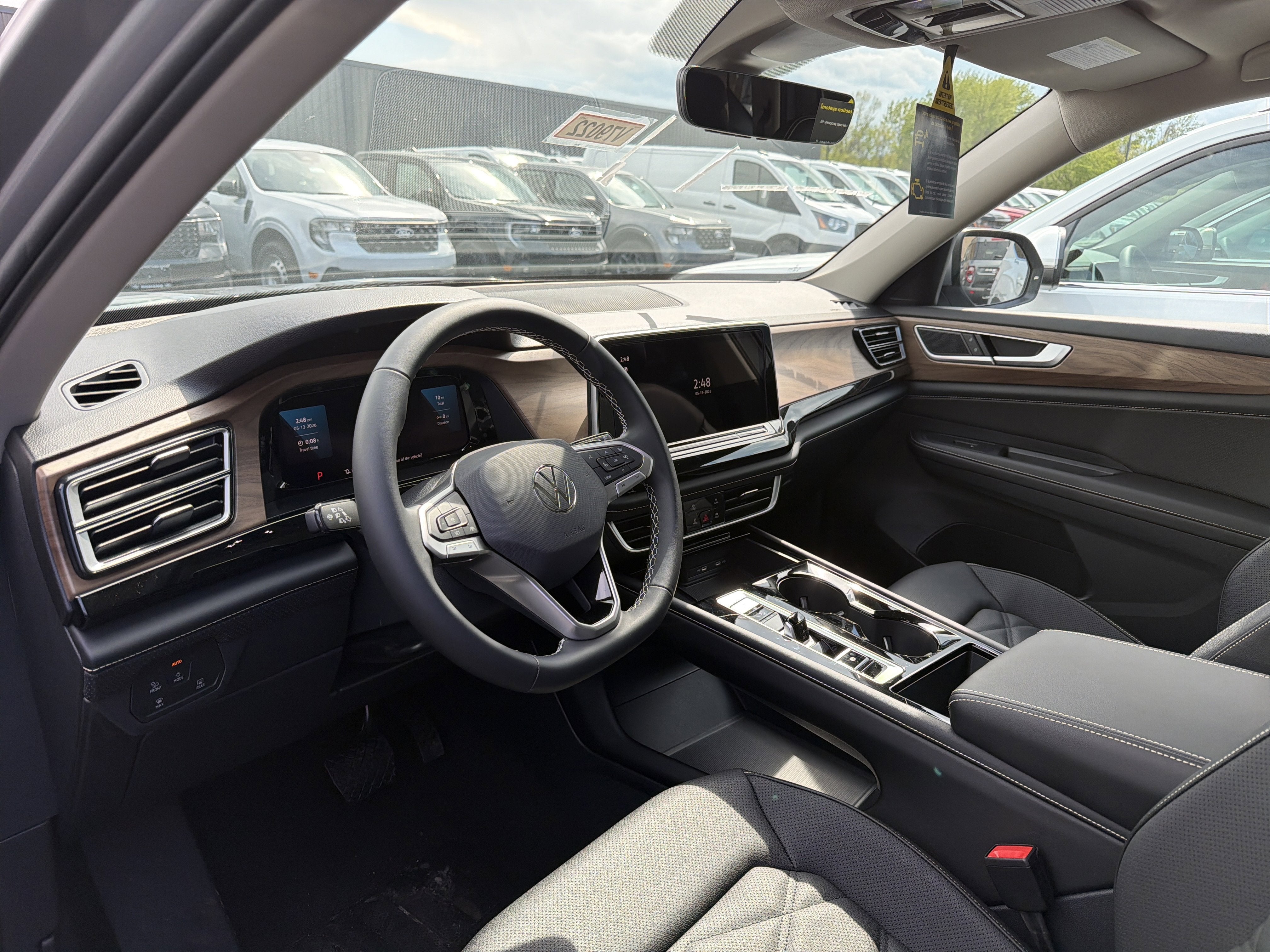 2026 Volkswagen Atlas 2.0T SE w/Technology 4MOTION