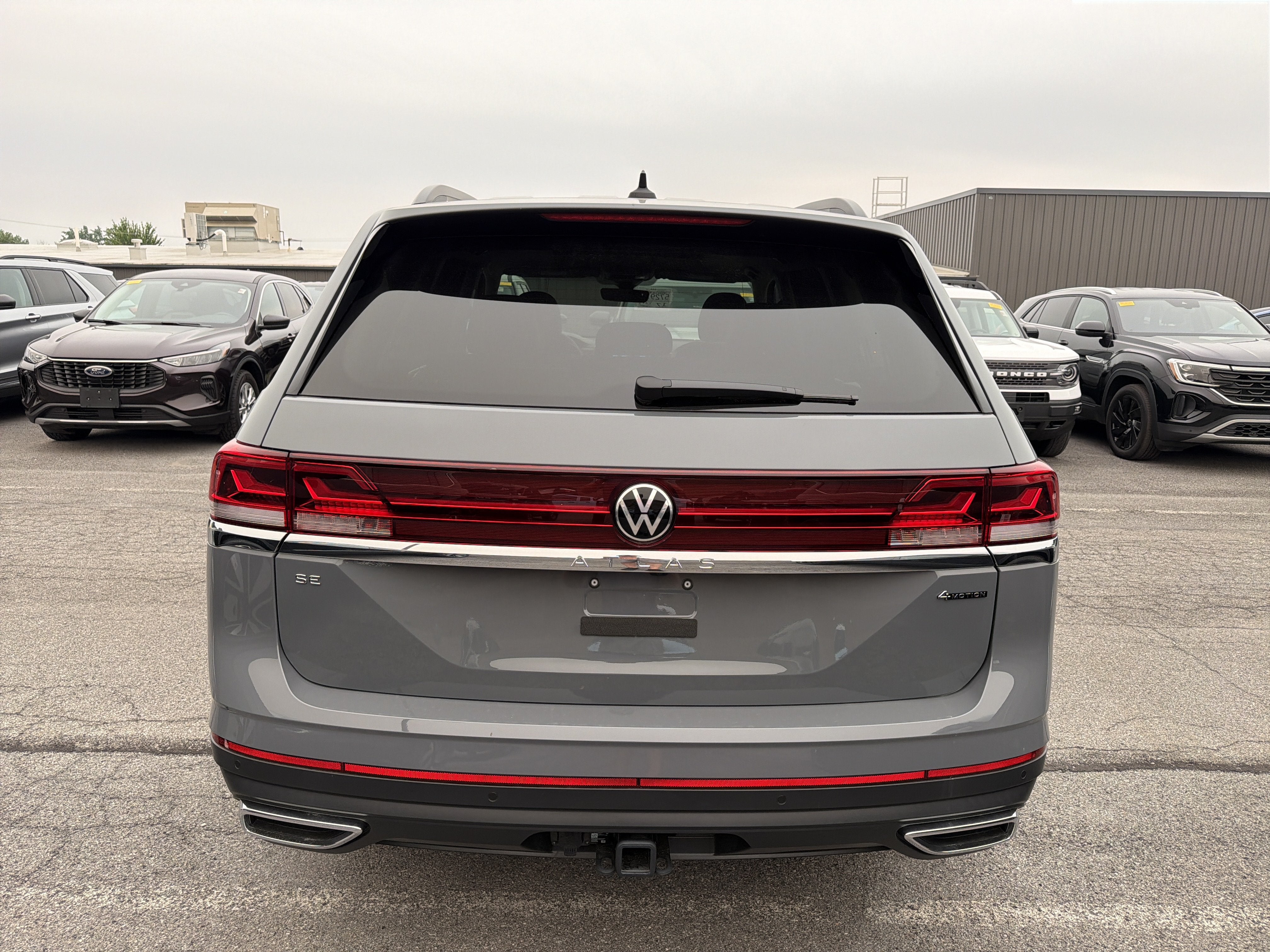 2026 Volkswagen Atlas 2.0T SE w/Technology 4MOTION