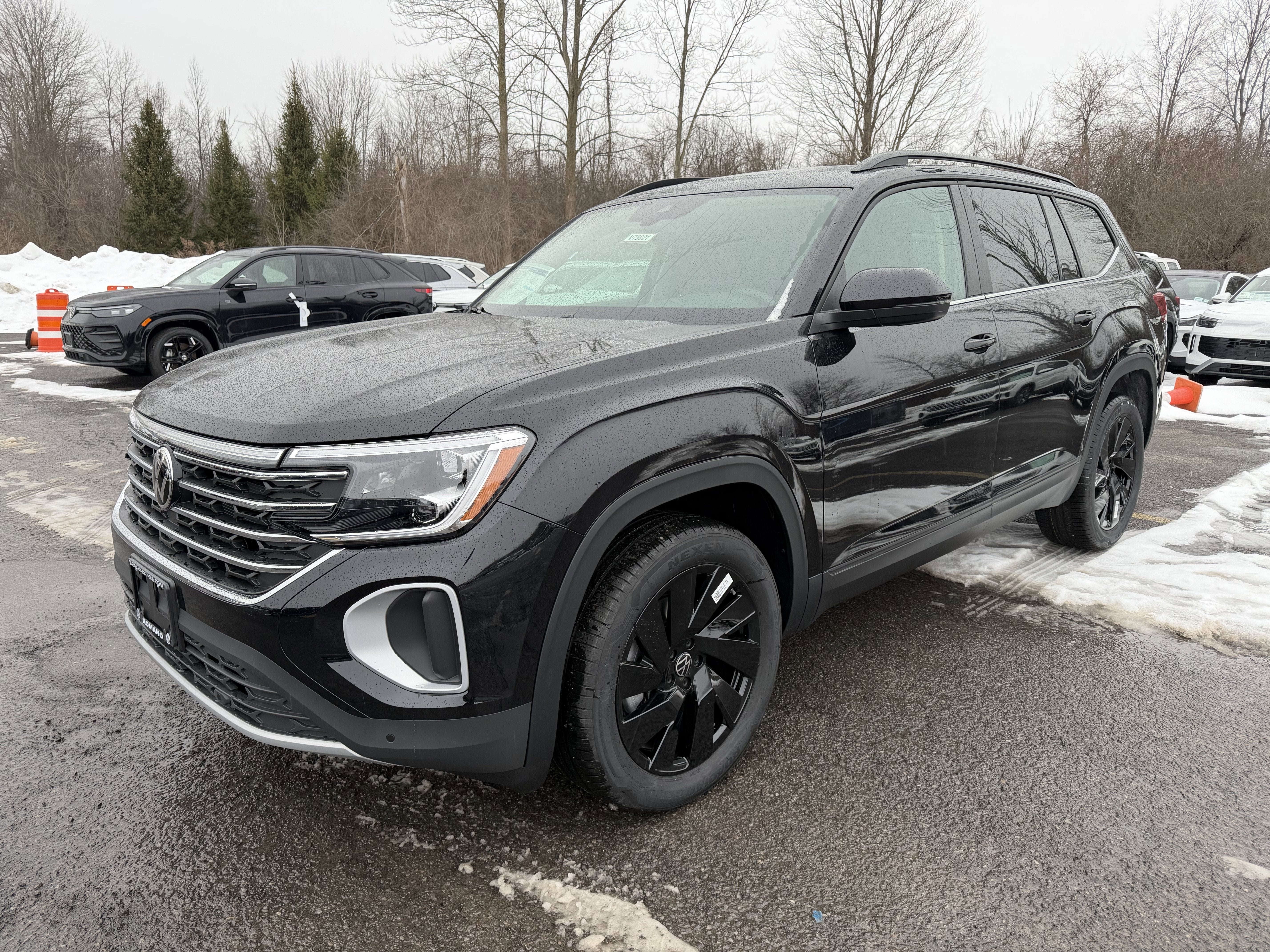 2026 Volkswagen Atlas 2.0T SE w/Technology 4MOTION