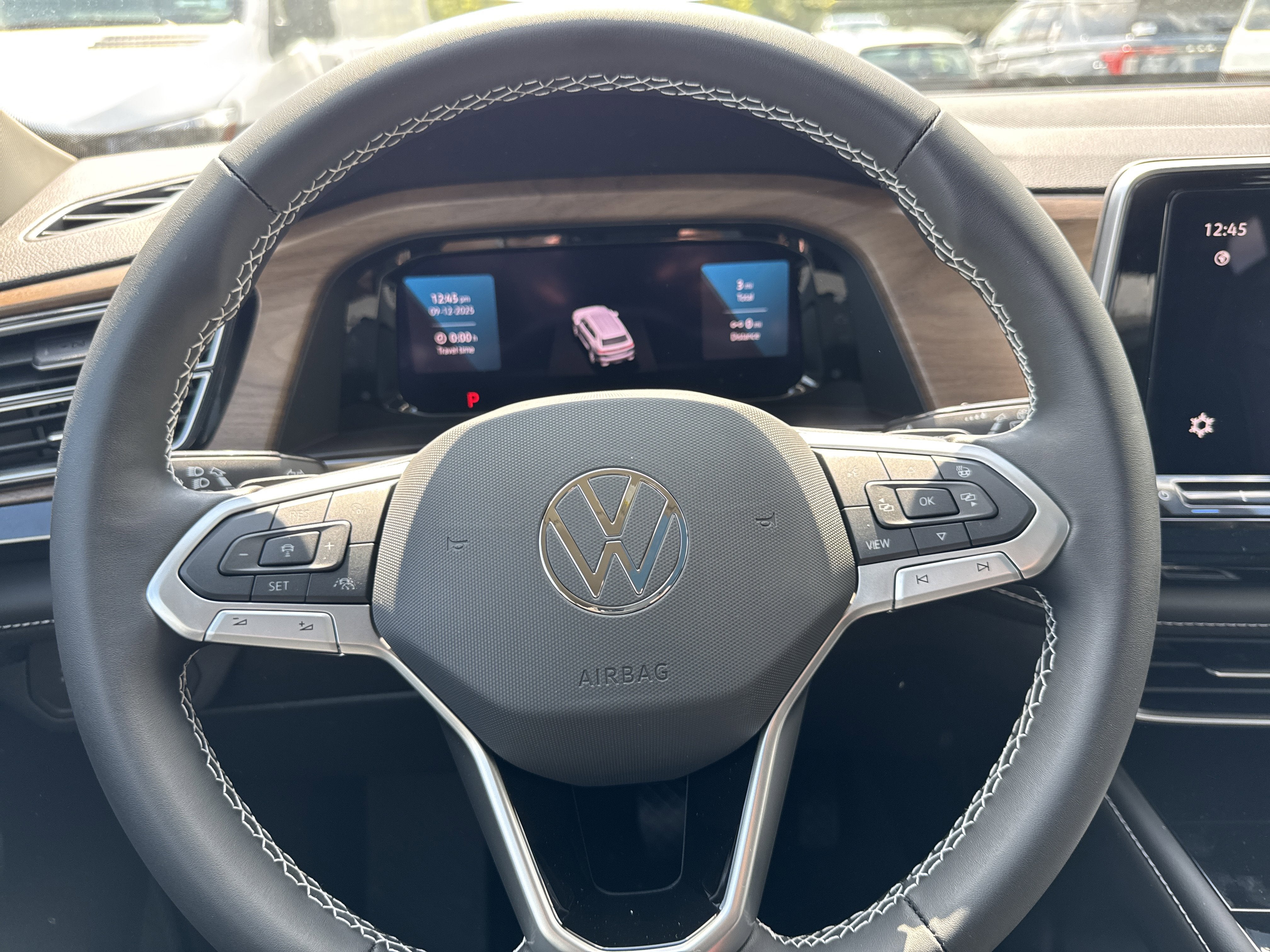 2026 Volkswagen Atlas 2.0T SE w/Technology 4MOTION