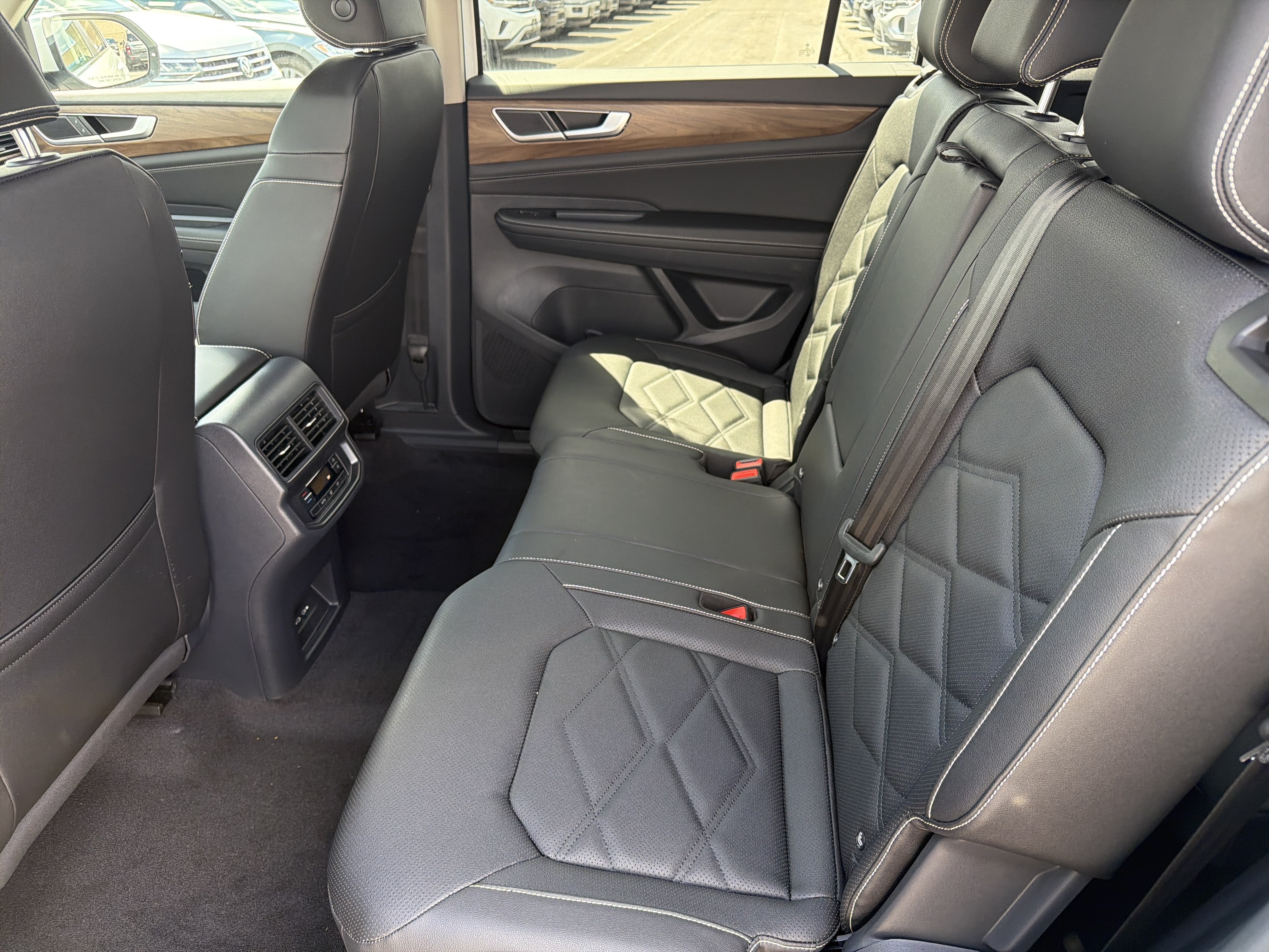 2026 Volkswagen Atlas 2.0T SE 4MOTION