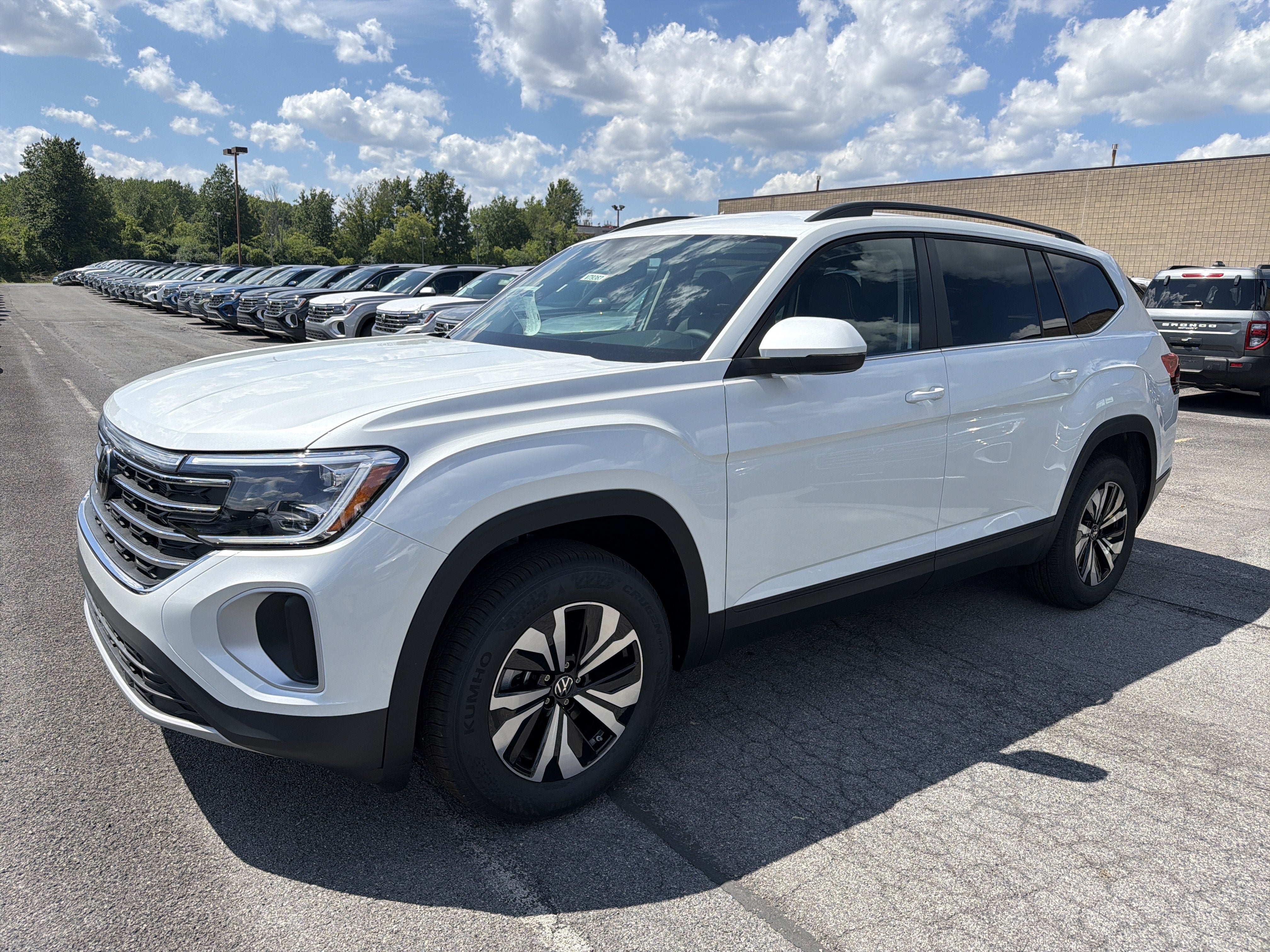 2026 Volkswagen Atlas 2.0T SE 4MOTION