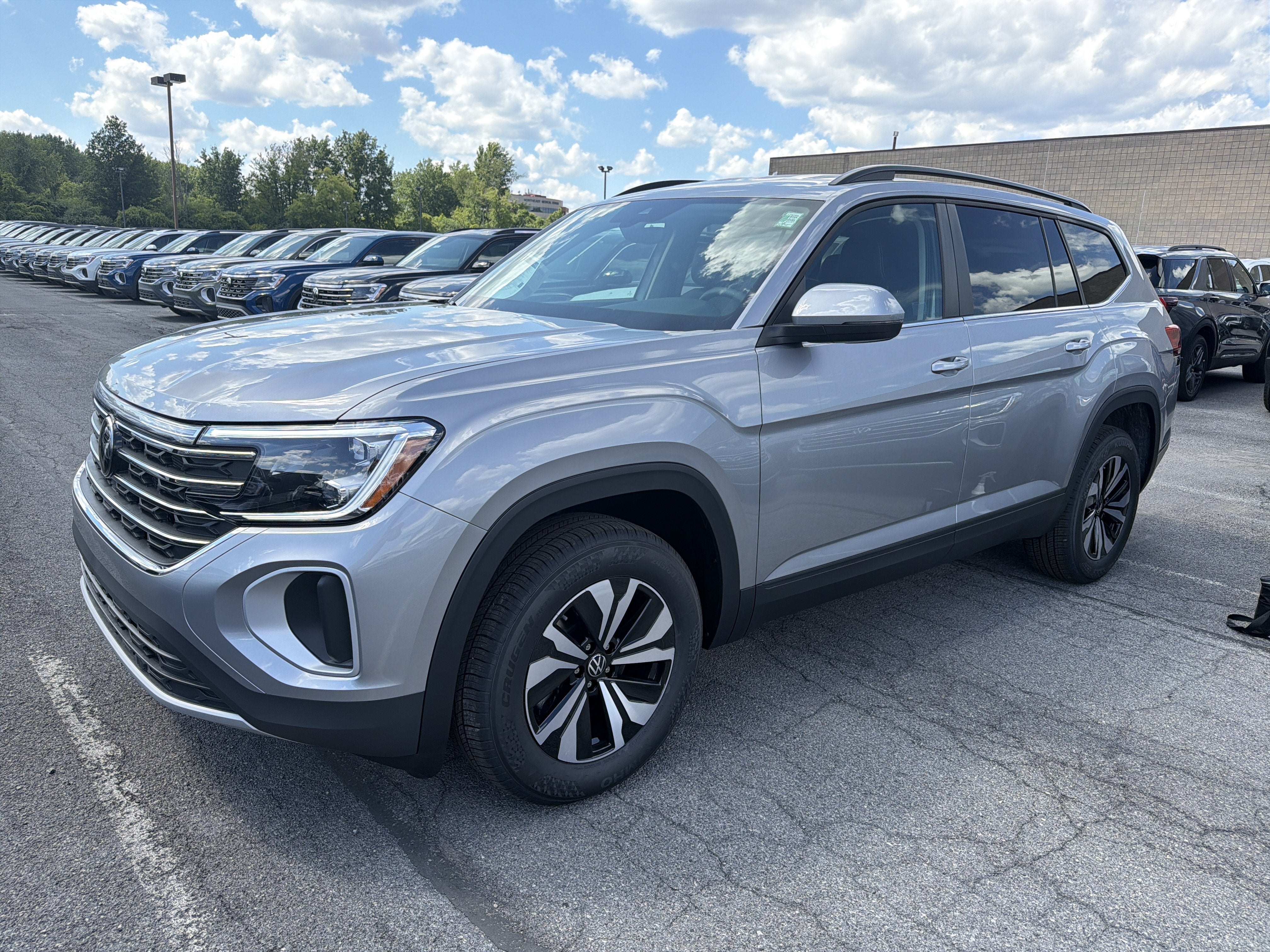 2026 Volkswagen Atlas 2.0T SE 4MOTION