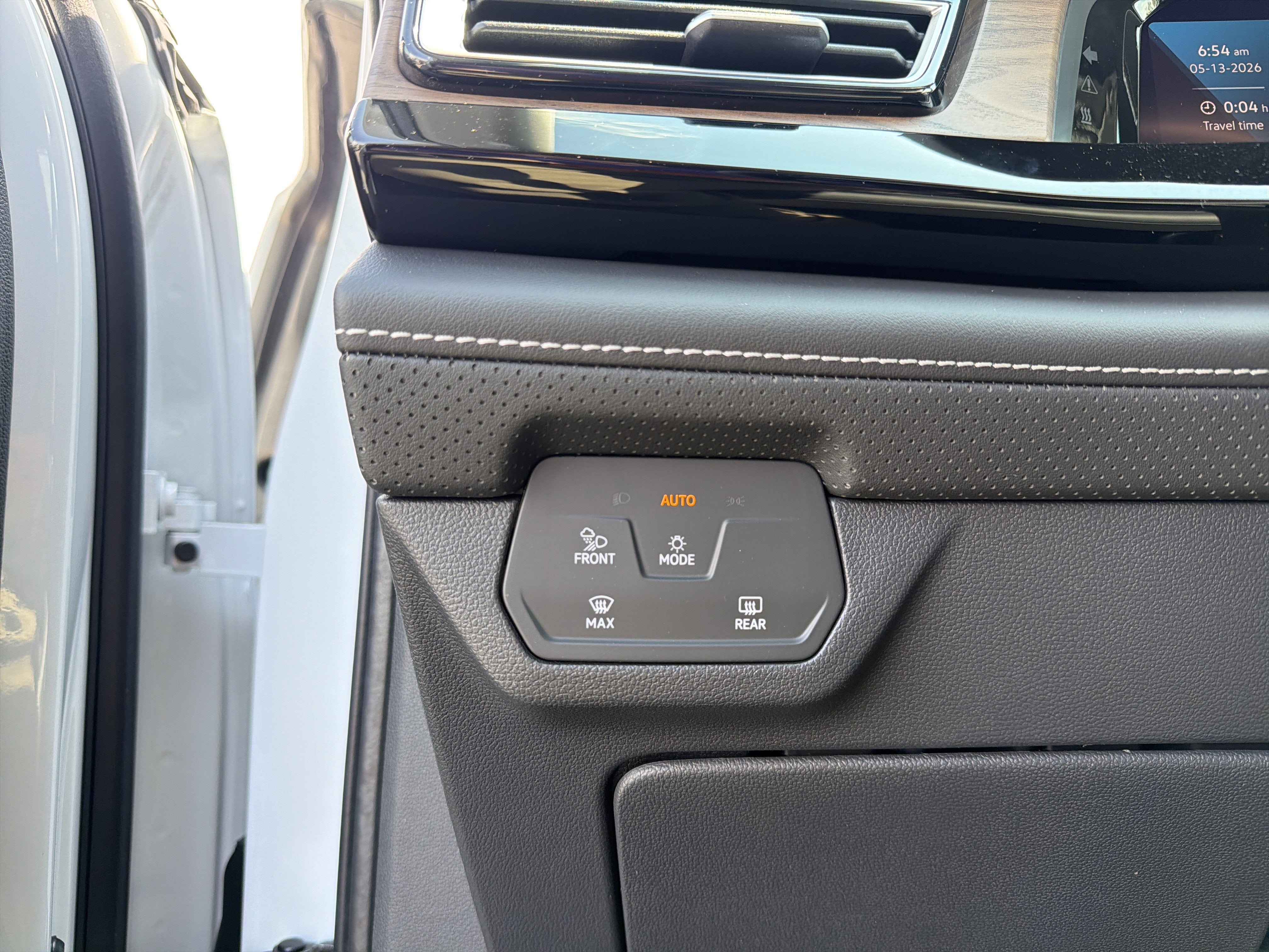 2026 Volkswagen Atlas 2.0T SE 4MOTION