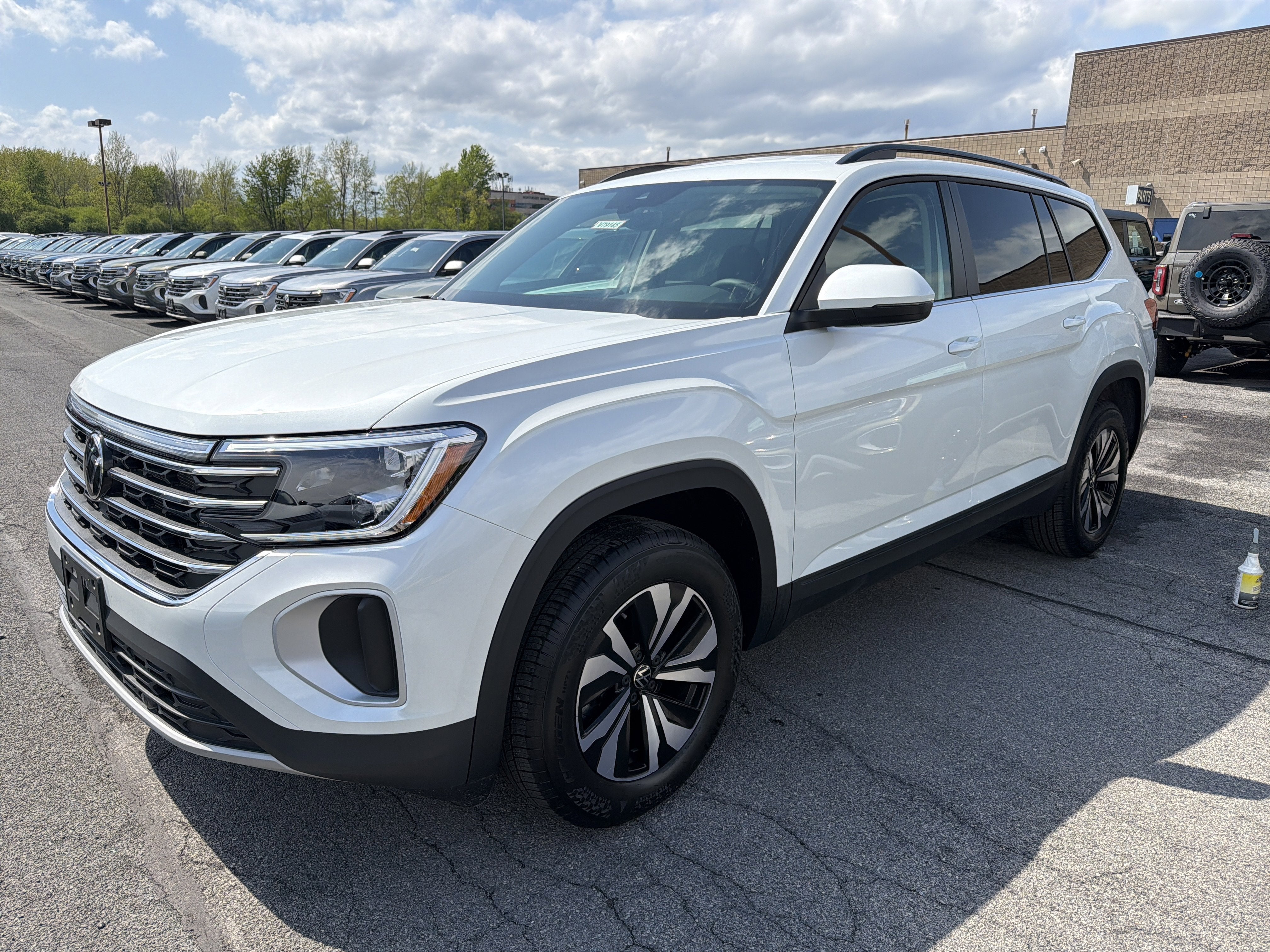 2026 Volkswagen Atlas 2.0T SE 4MOTION