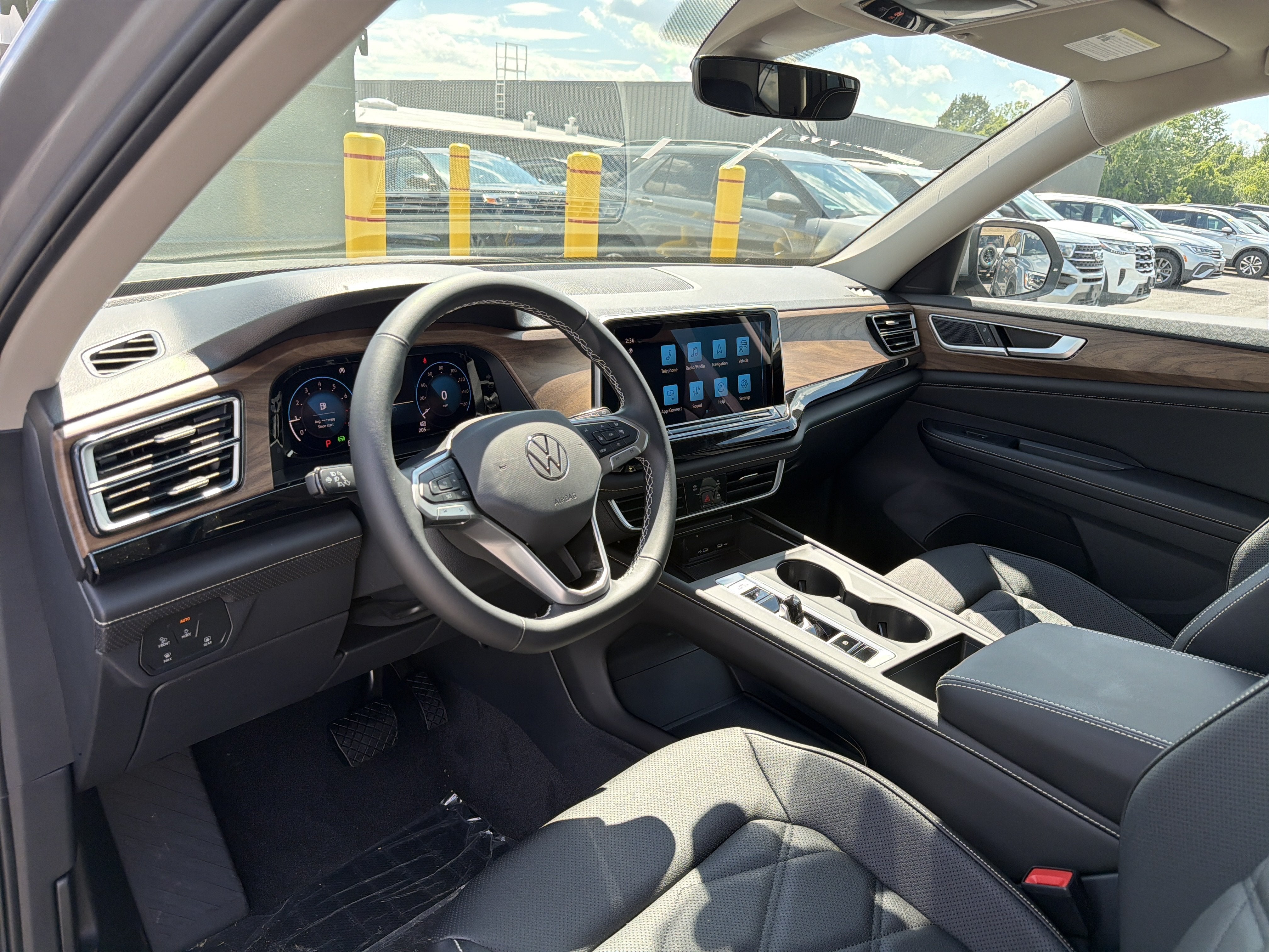 2026 Volkswagen Atlas 2.0T SE 4MOTION