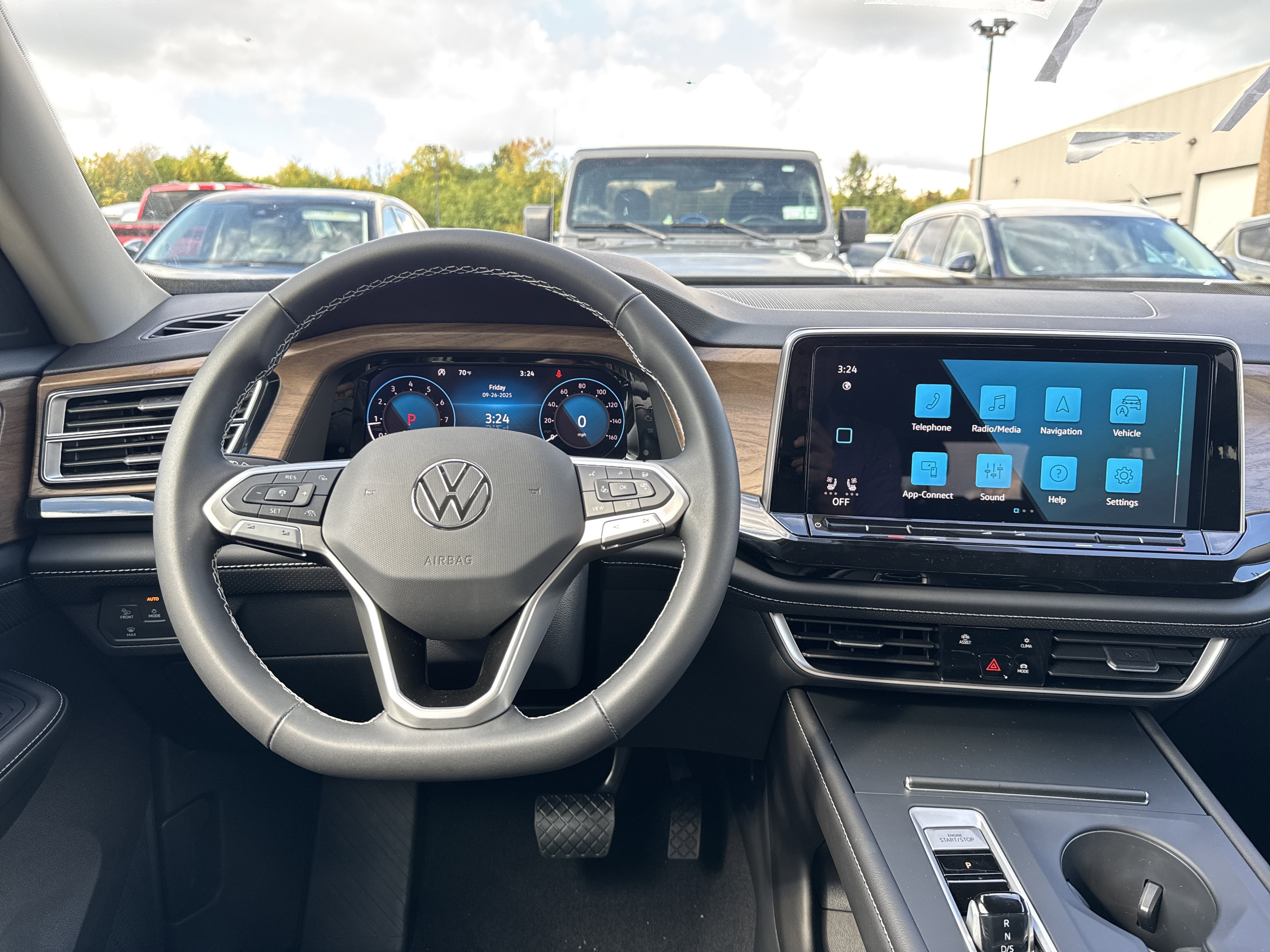 2026 Volkswagen Atlas 2.0T SE 4MOTION