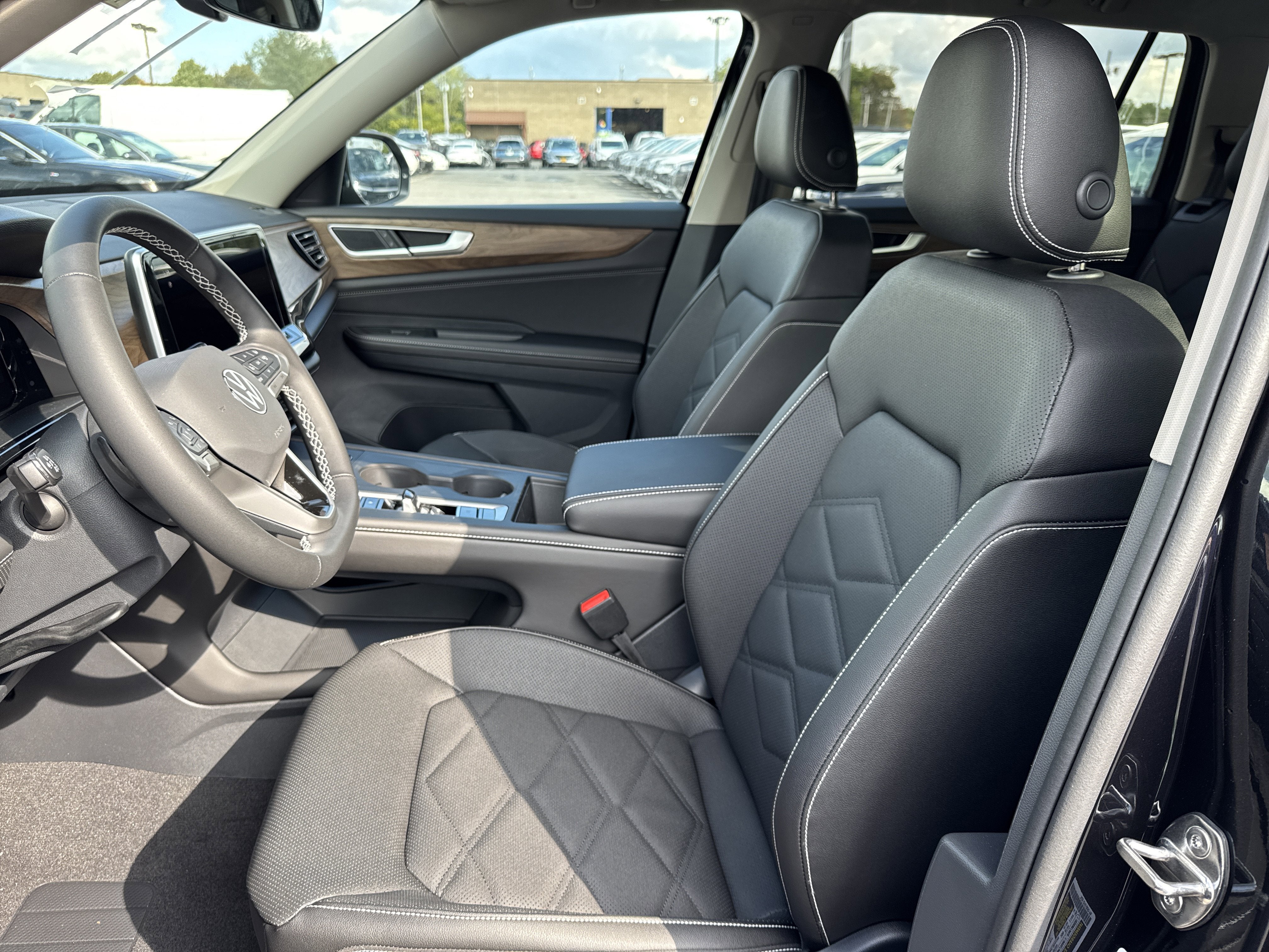 2026 Volkswagen Atlas 2.0T SE 4MOTION