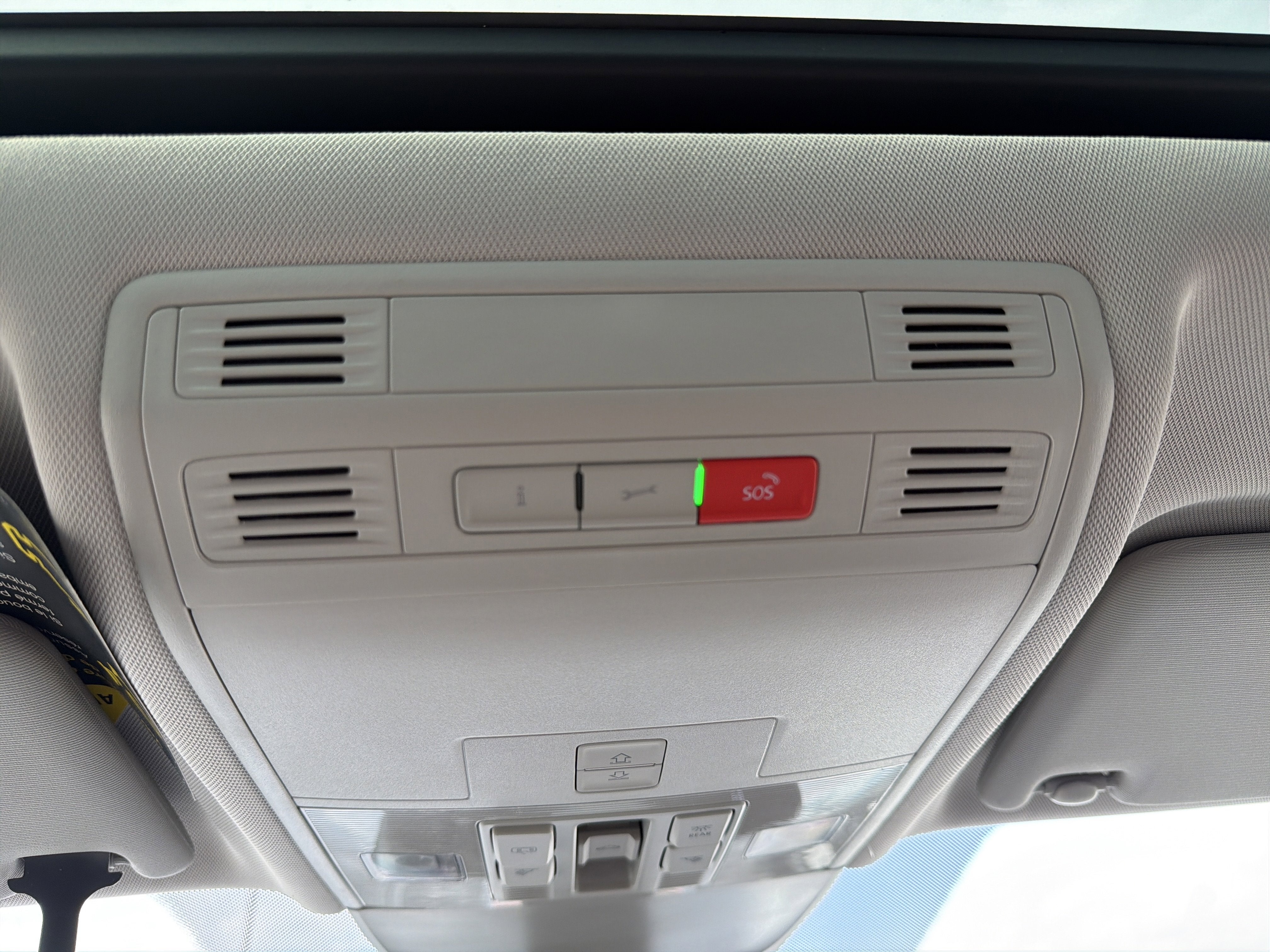2026 Volkswagen Taos SEL 4MOTION
