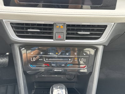 2025 Volkswagen Taos SEL 4MOTION