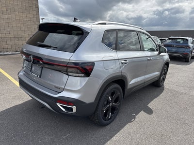 2025 Volkswagen Taos SEL 4MOTION