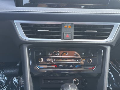 2026 Volkswagen Taos SEL 4MOTION
