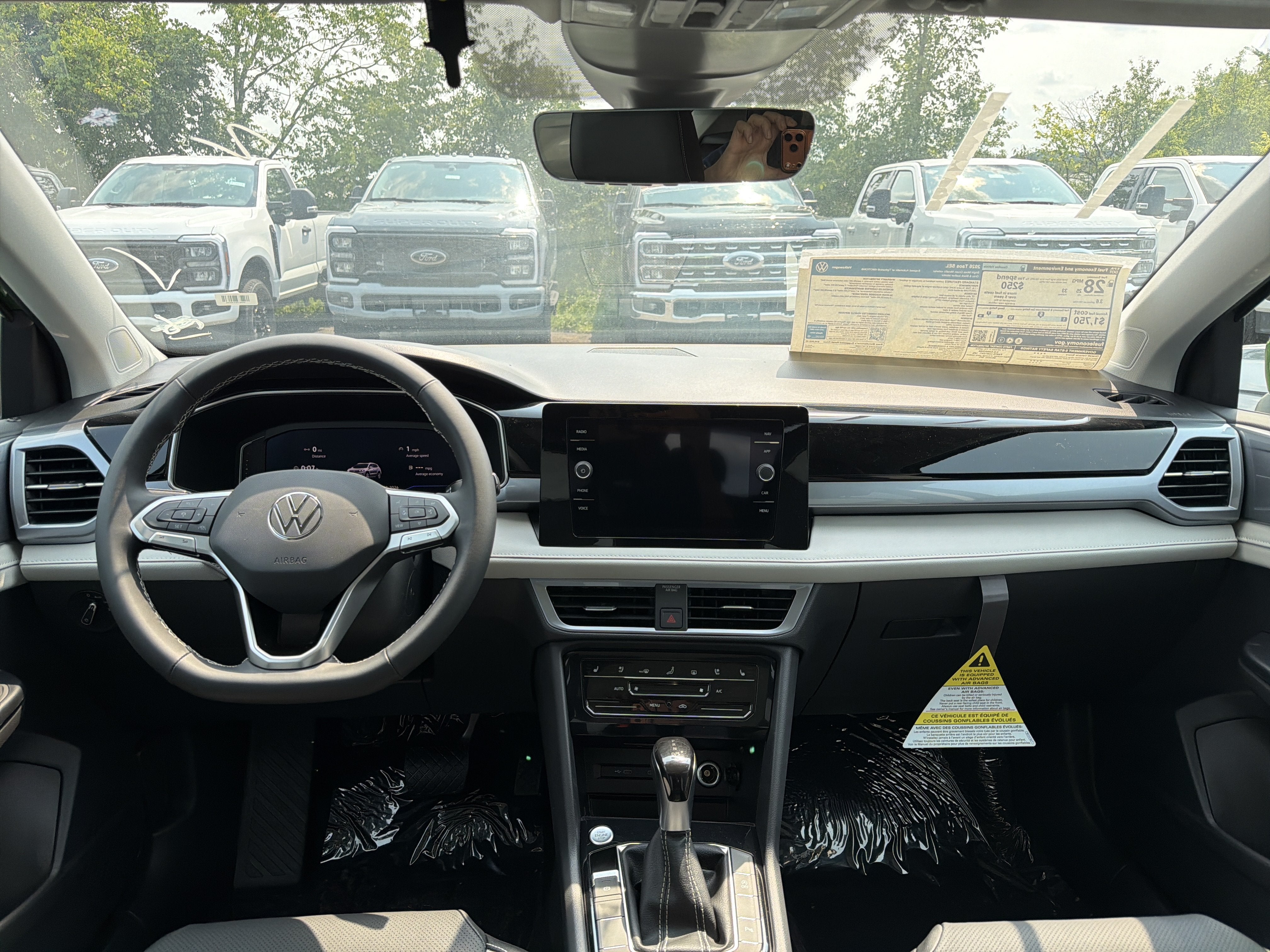 2026 Volkswagen Taos SEL 4MOTION