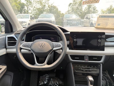 2026 Volkswagen Taos SEL 4MOTION