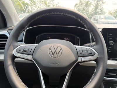 2026 Volkswagen Taos SEL 4MOTION