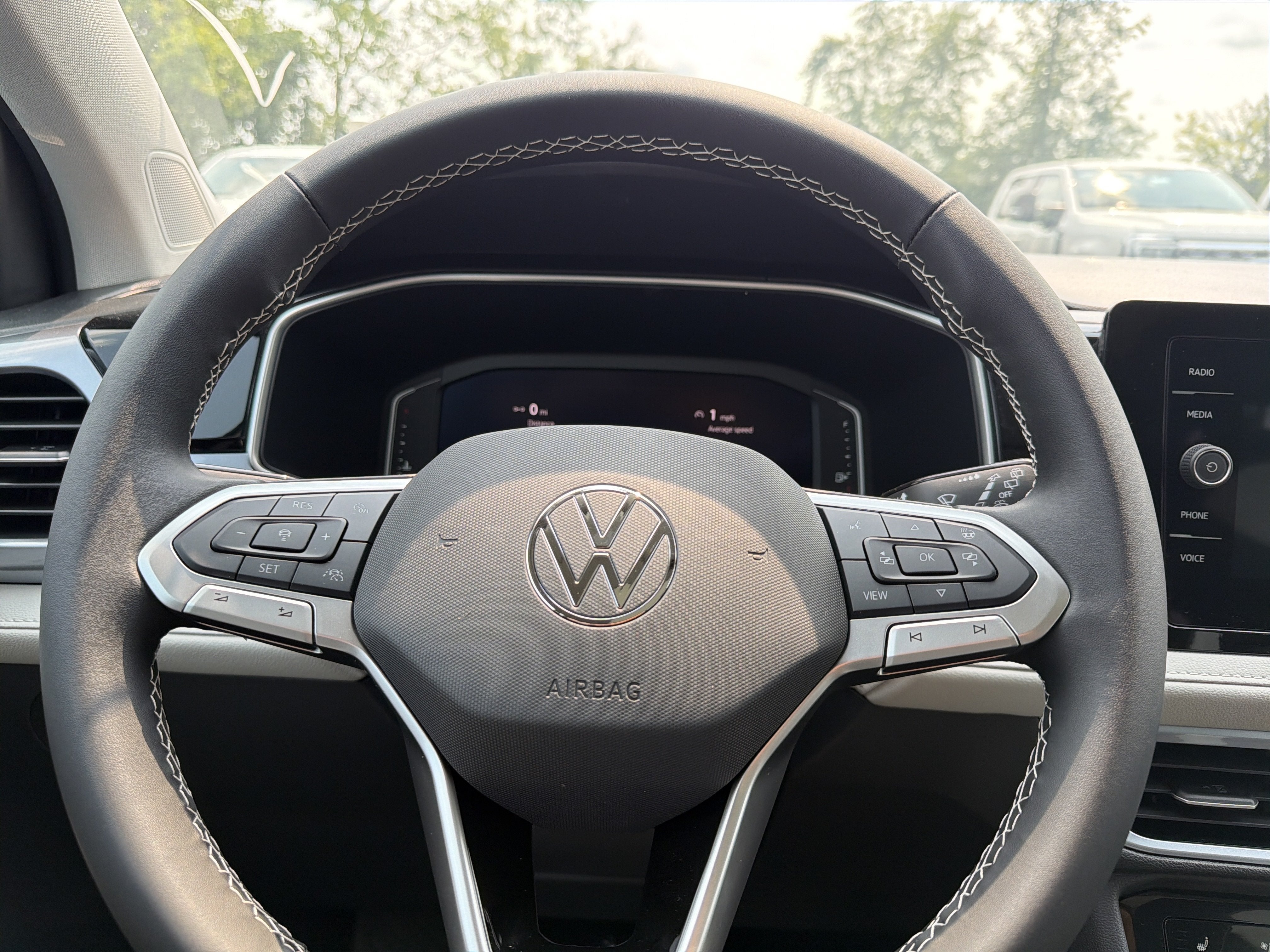 2026 Volkswagen Taos SEL 4MOTION
