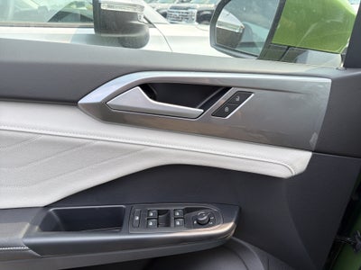 2026 Volkswagen Taos SEL 4MOTION