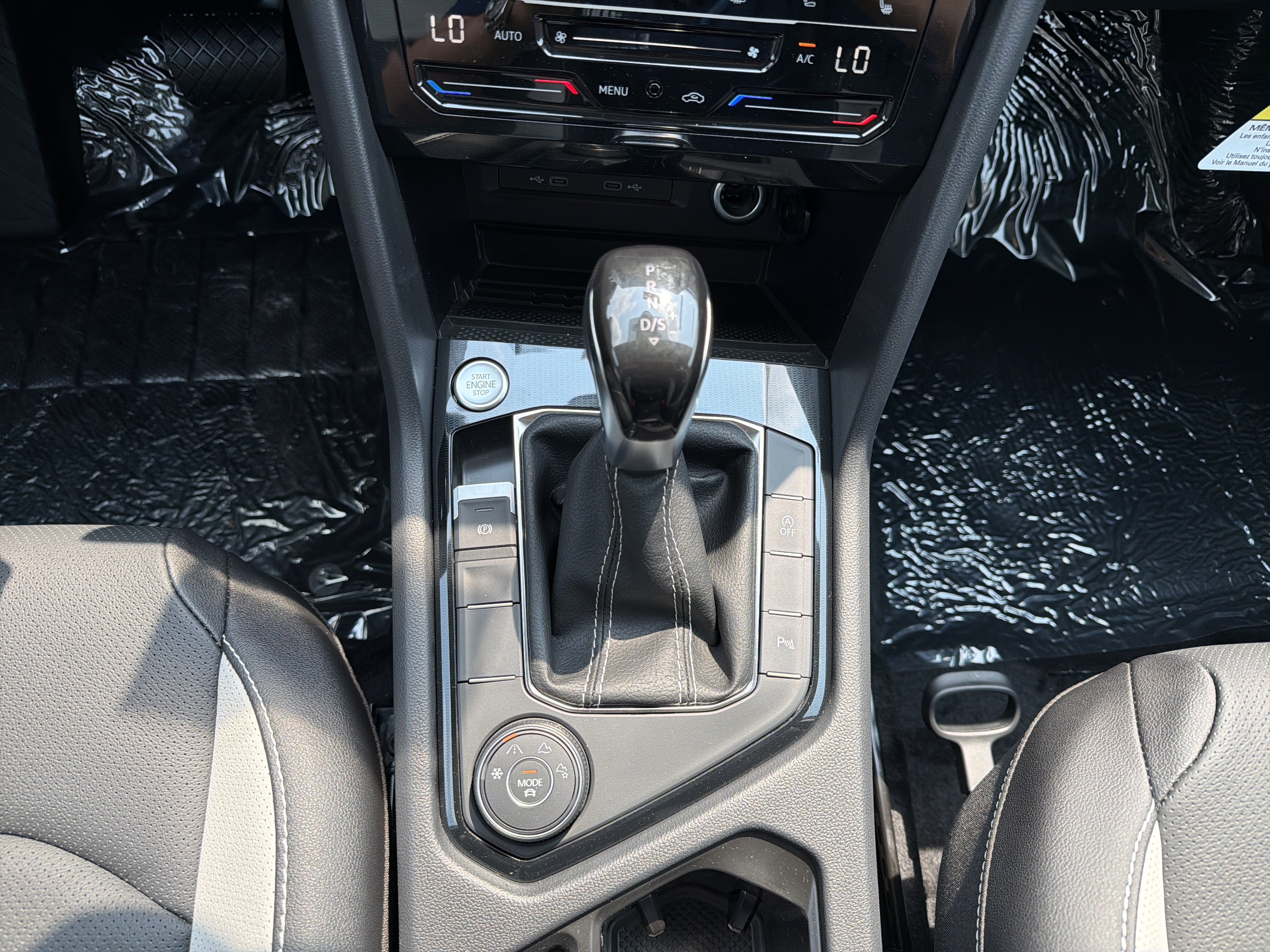 2026 Volkswagen Taos SEL 4MOTION