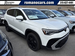 2025 Volkswagen Taos SEL 4MOTION