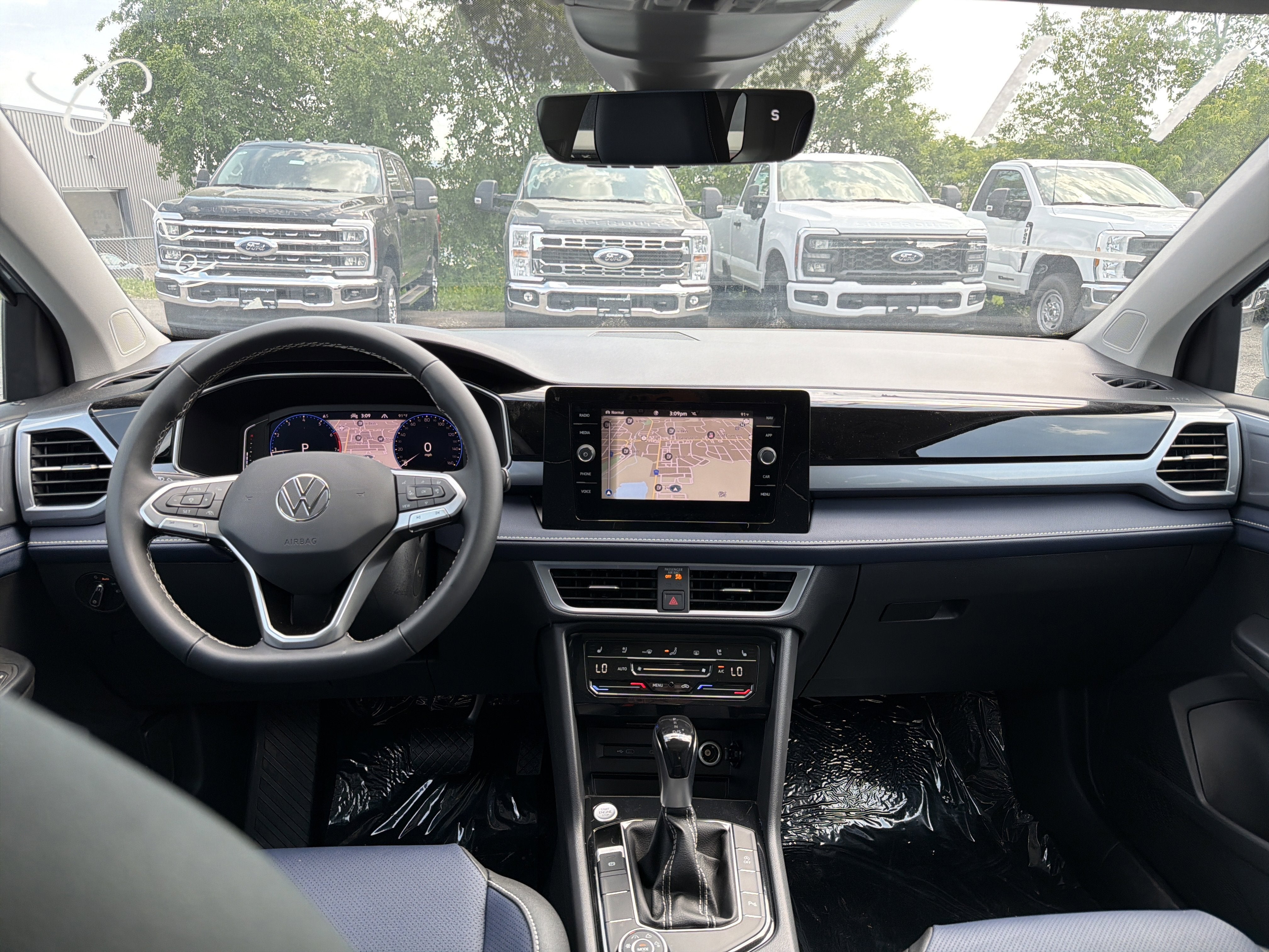 2026 Volkswagen Taos SEL 4MOTION