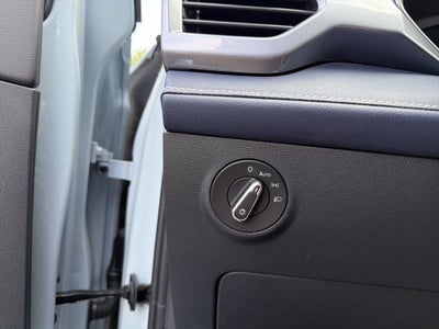 2026 Volkswagen Taos SEL 4MOTION