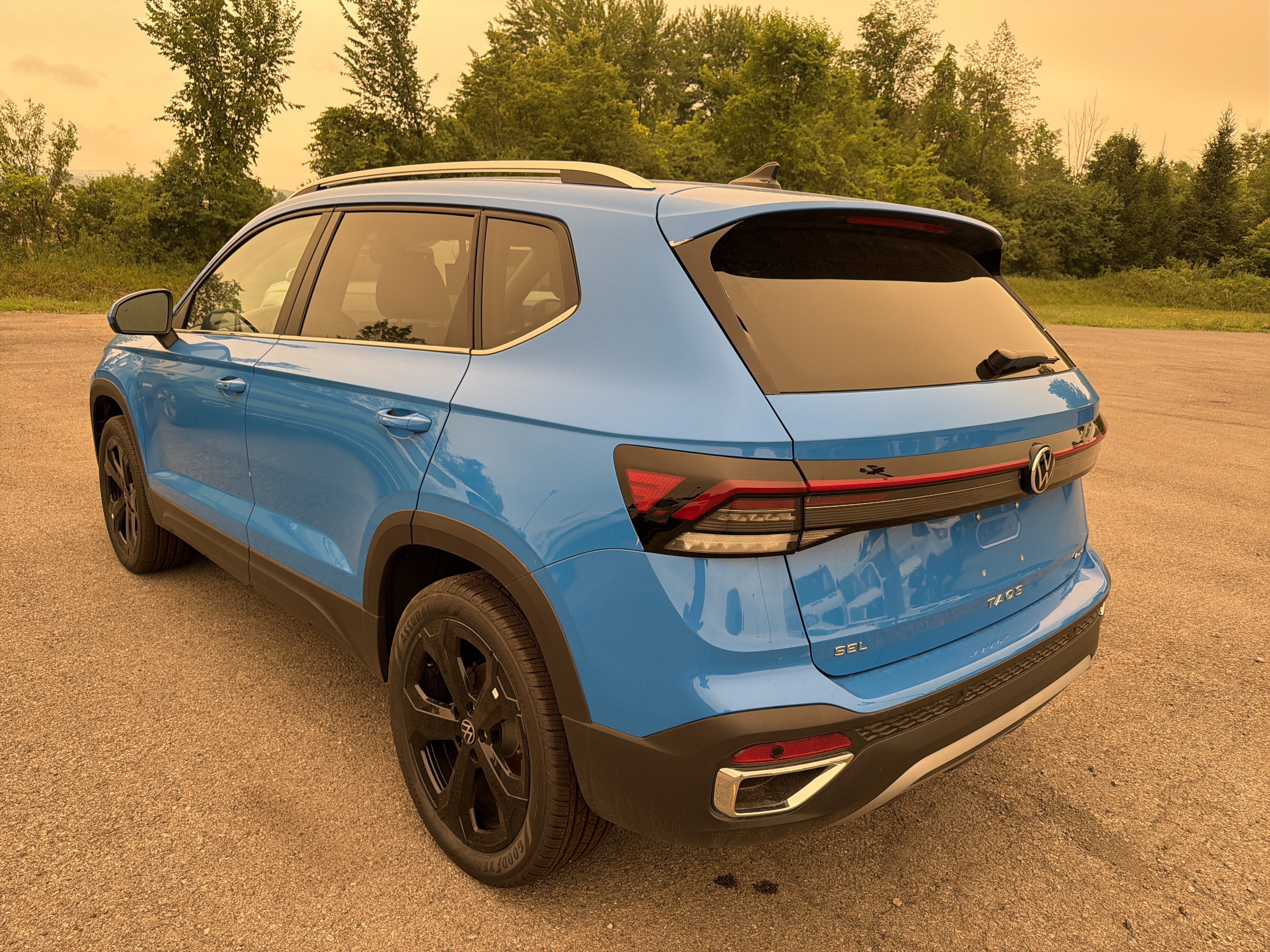 2026 Volkswagen Taos SEL 4MOTION