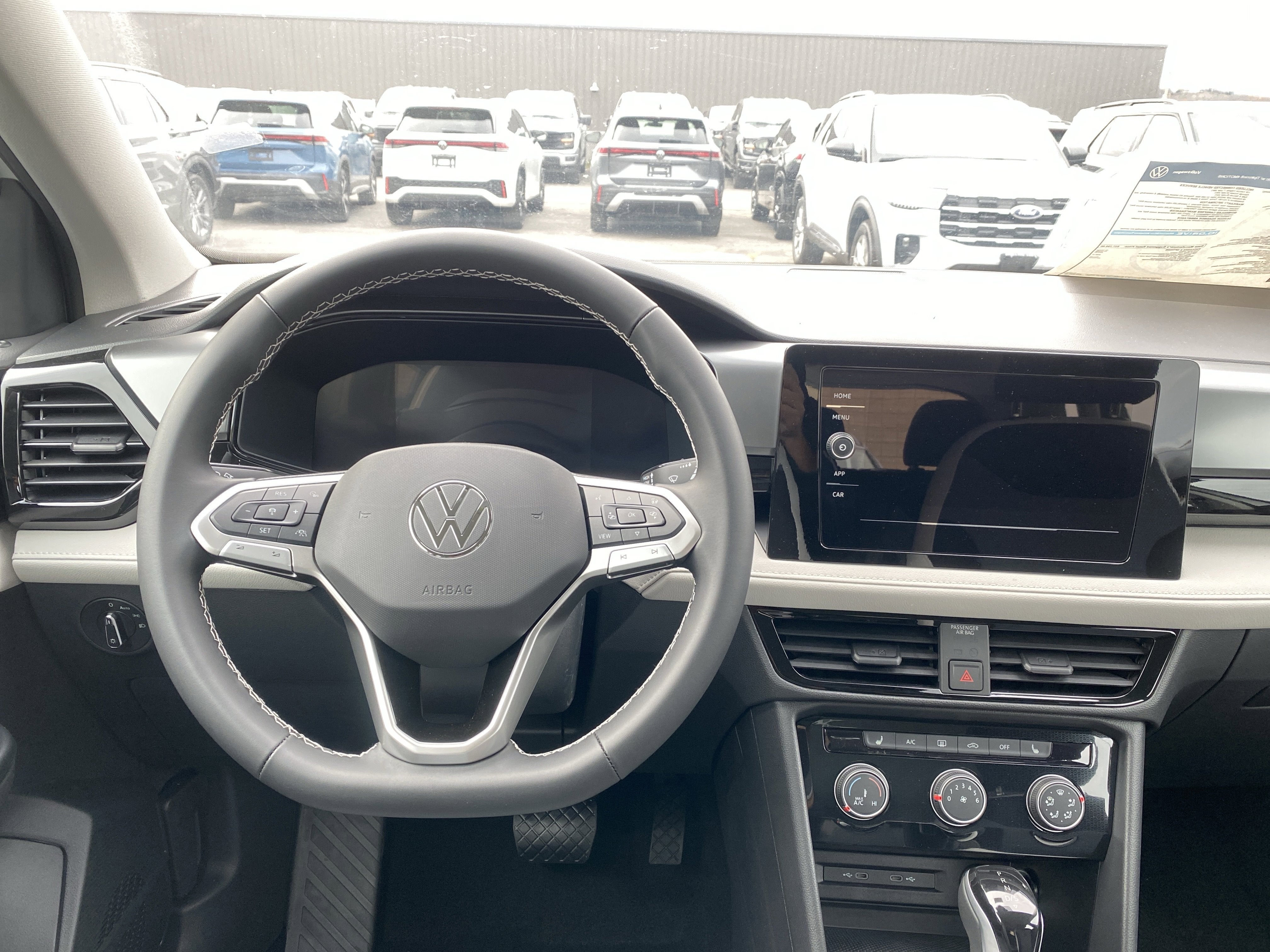 2025 Volkswagen Taos S 4MOTION