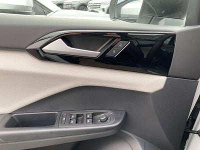 2025 Volkswagen Taos S 4MOTION