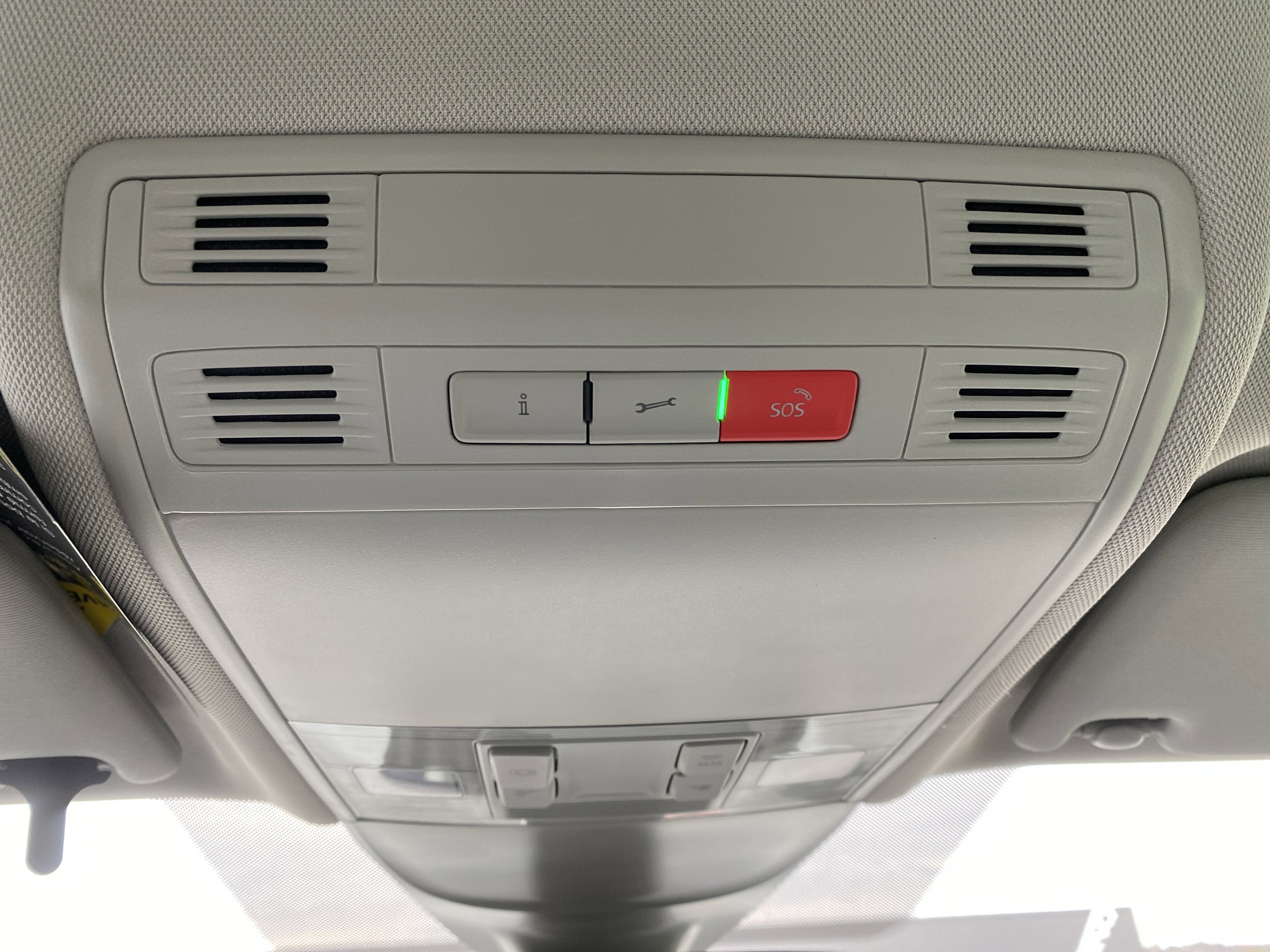 2025 Volkswagen Taos S 4MOTION