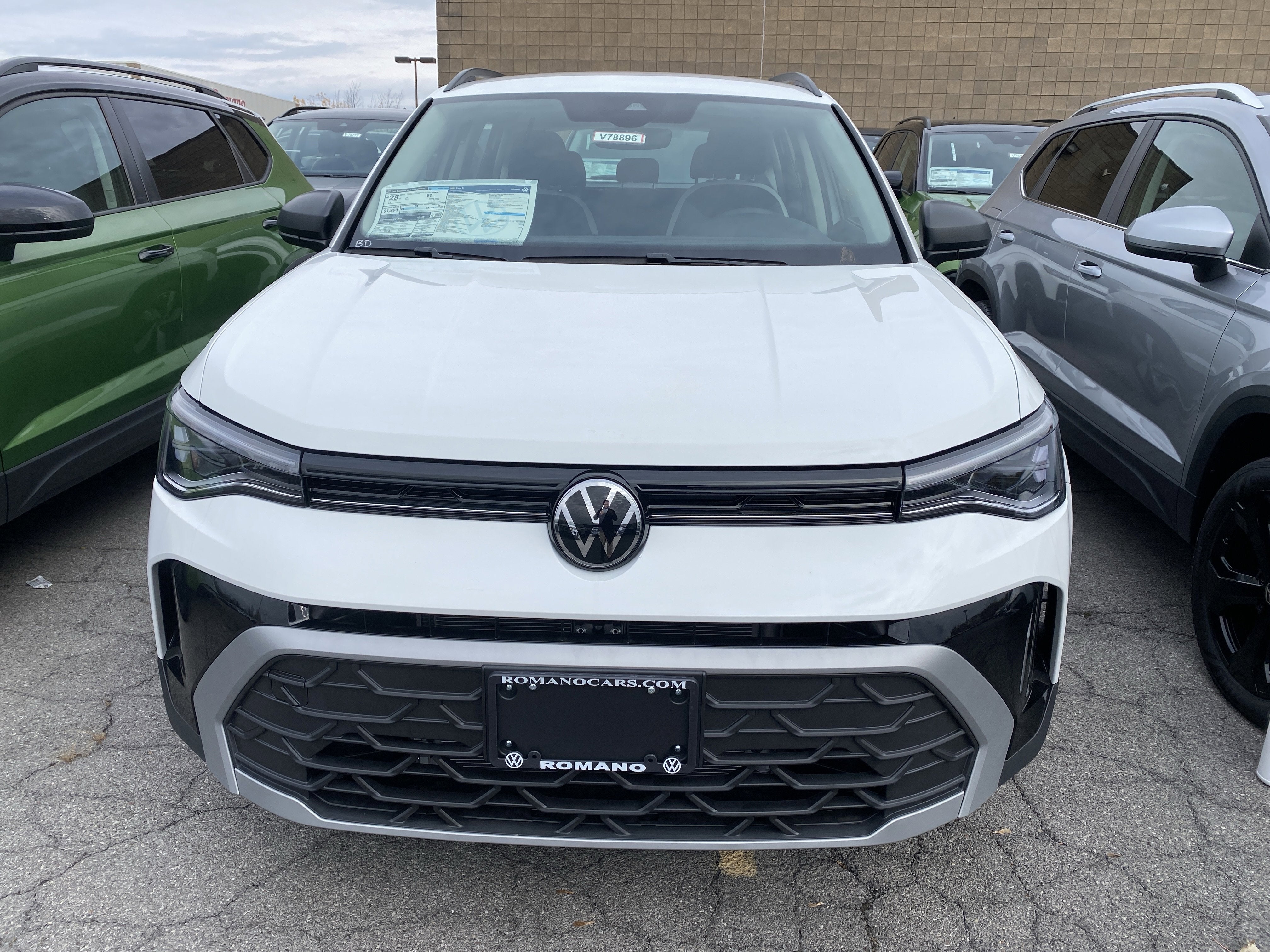 2025 Volkswagen Taos S 4MOTION