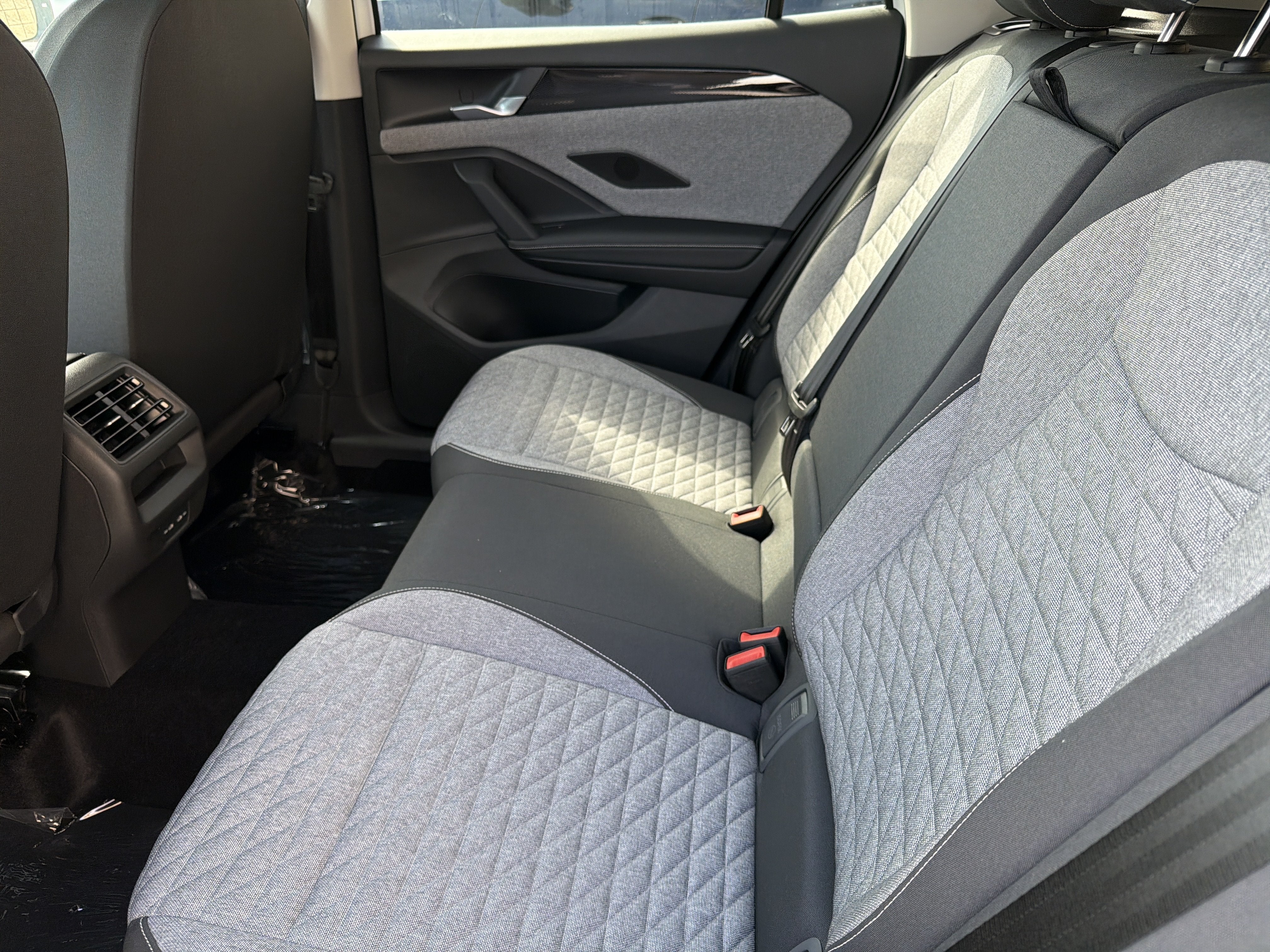 2026 Volkswagen Tiguan S 4MOTION