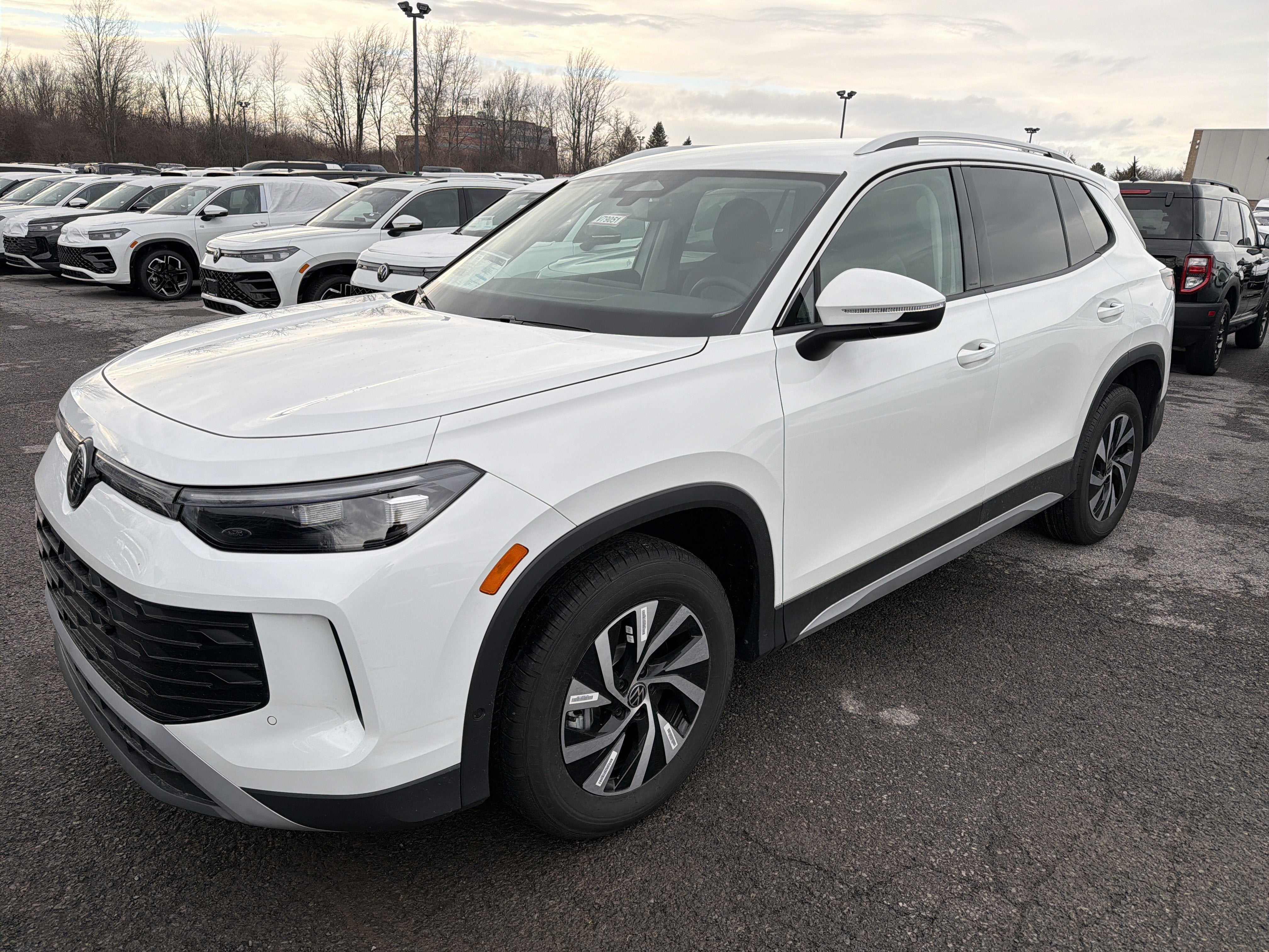 2026 Volkswagen Tiguan 2.0T S 4MOTION