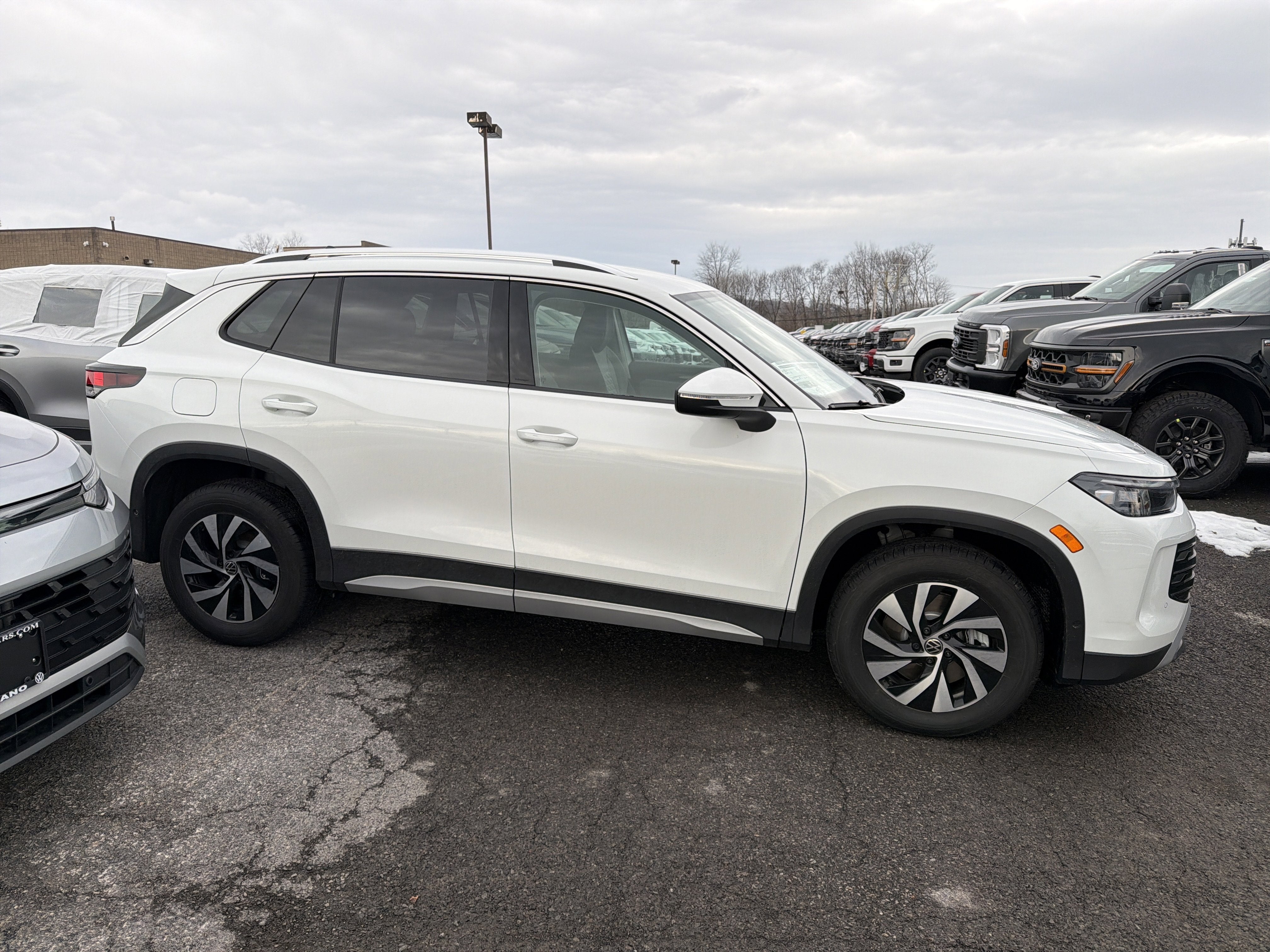 2026 Volkswagen Tiguan 2.0T S 4MOTION