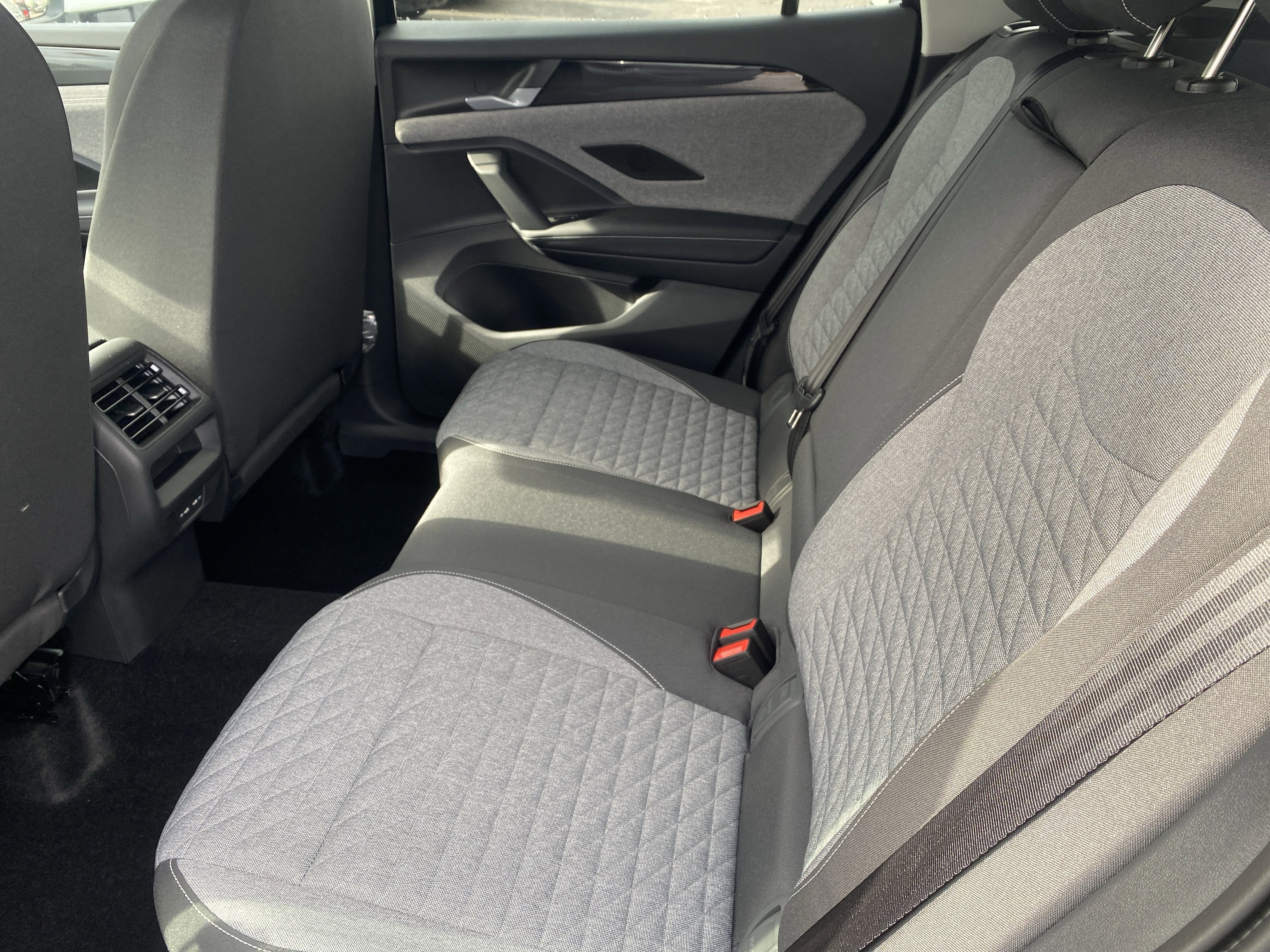 2026 Volkswagen Tiguan 2.0T S 4MOTION