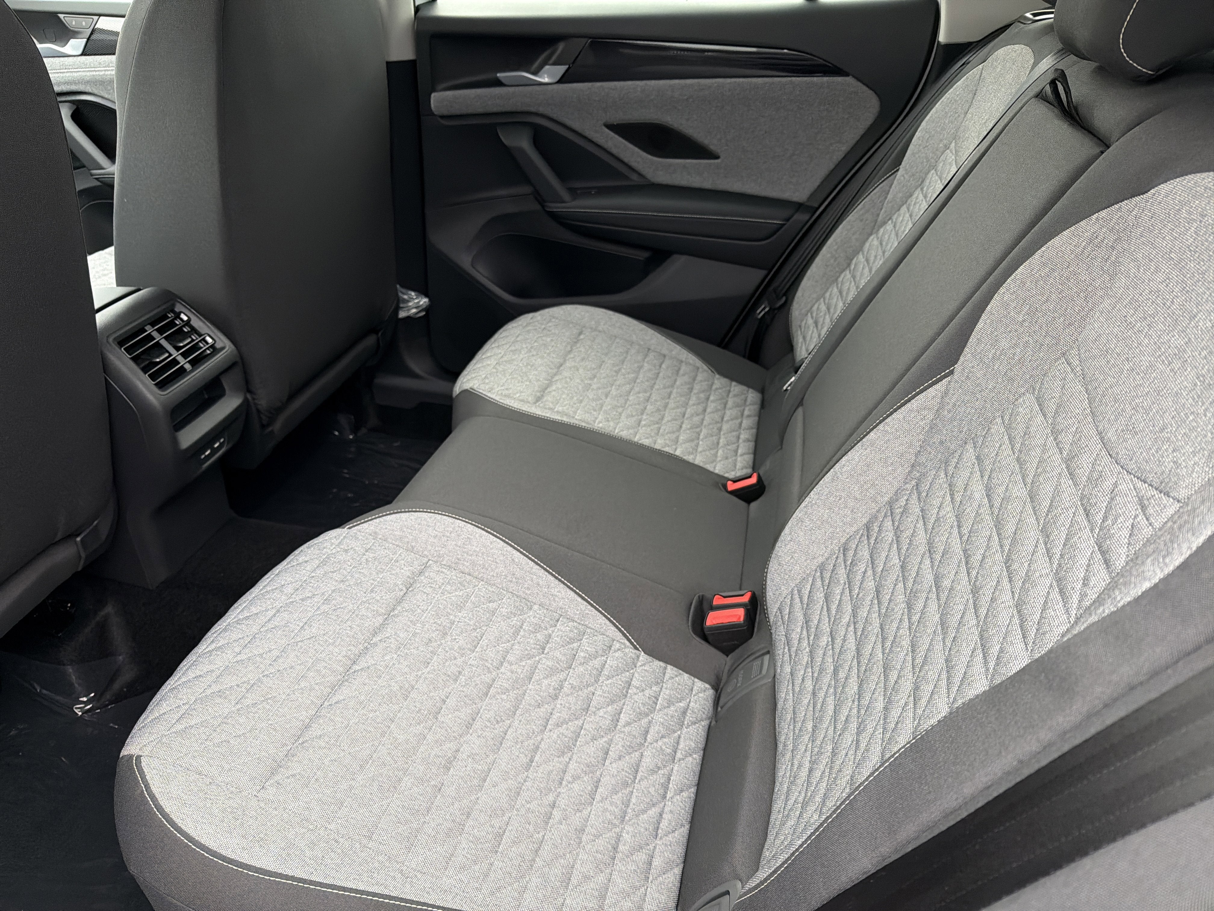 2026 Volkswagen Tiguan 2.0T S 4MOTION