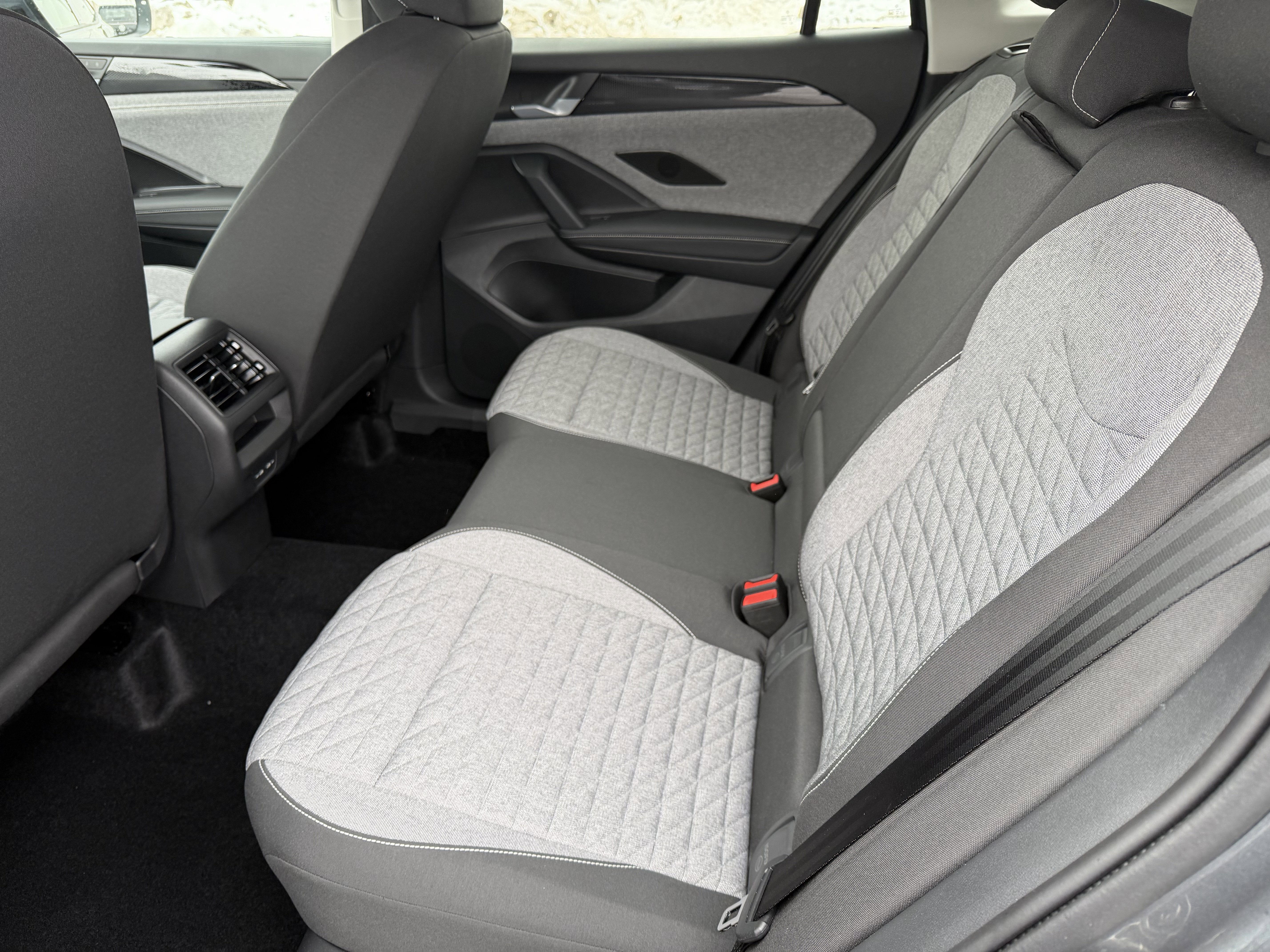 2026 Volkswagen Tiguan S 4MOTION