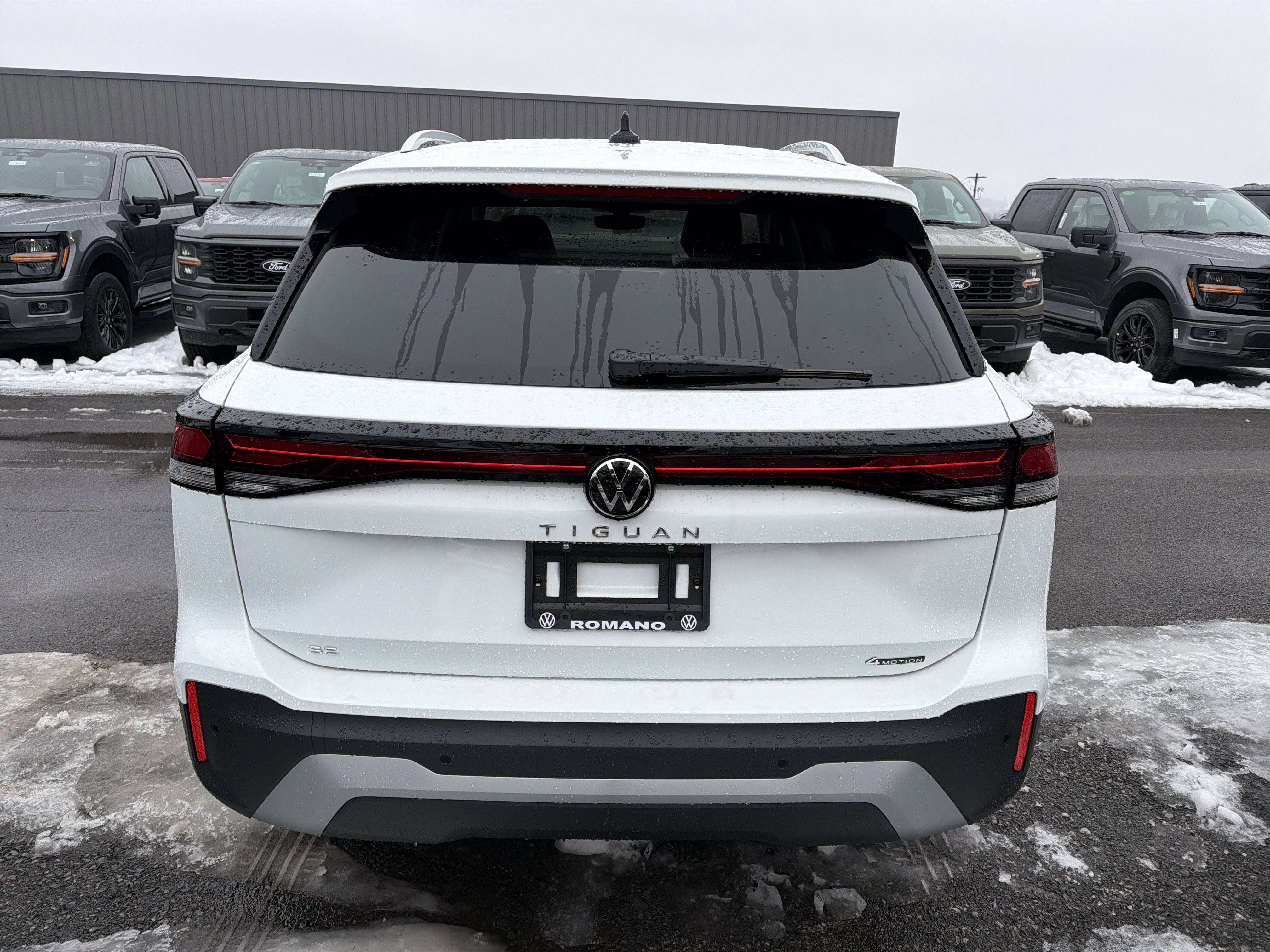 2026 Volkswagen Tiguan 2.0T SE 4MOTION